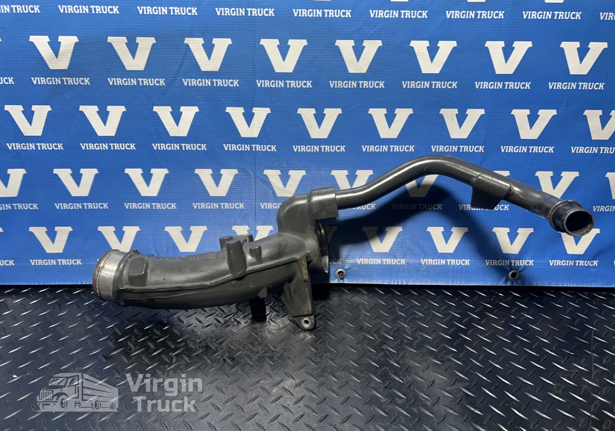 1944597 Патрубок радиатора для Daf XG