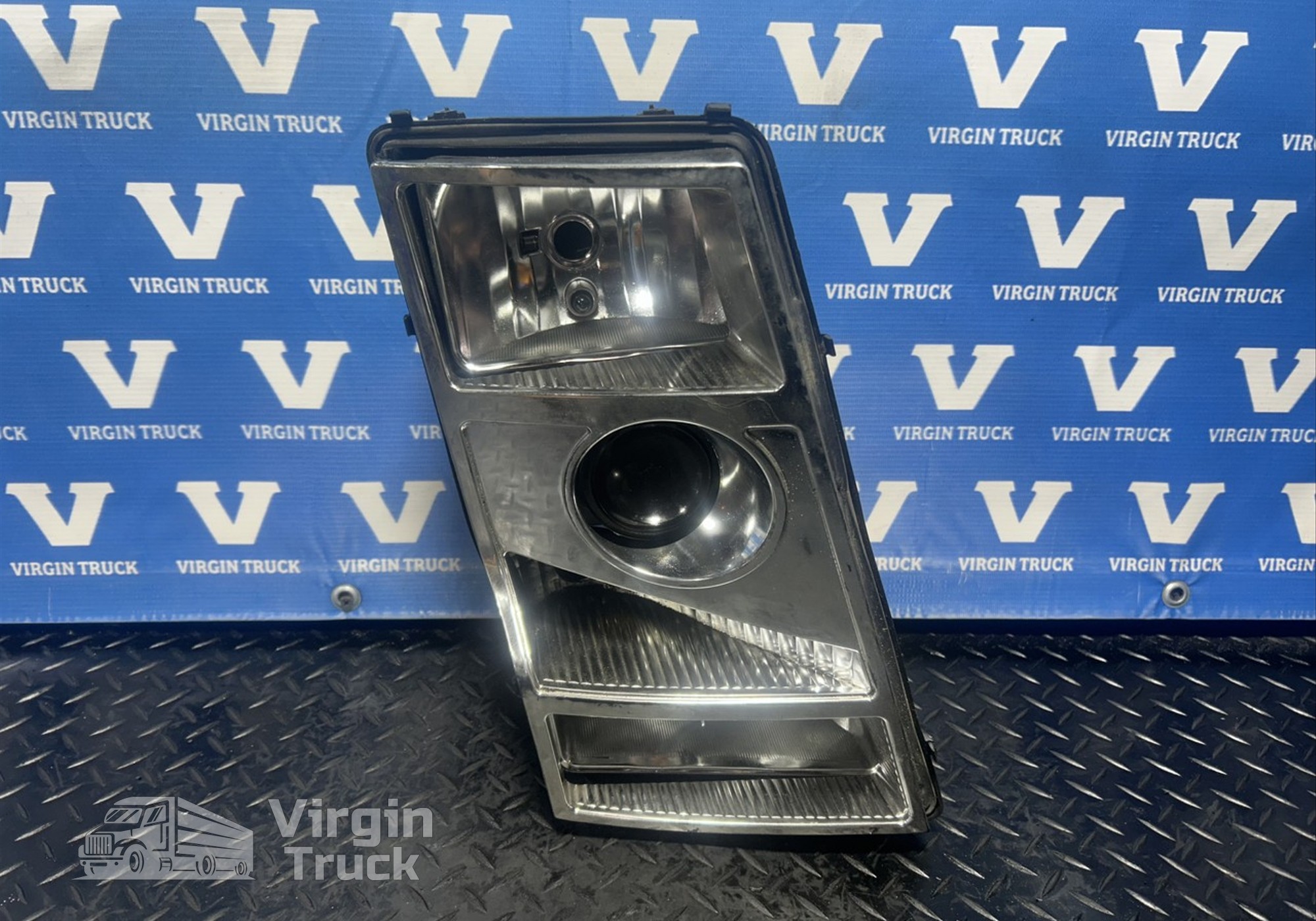 Фара для Volvo FH 2 (с 2002 по 2008)