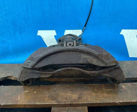 81508046636 Суппорт передний правый для Man TGX