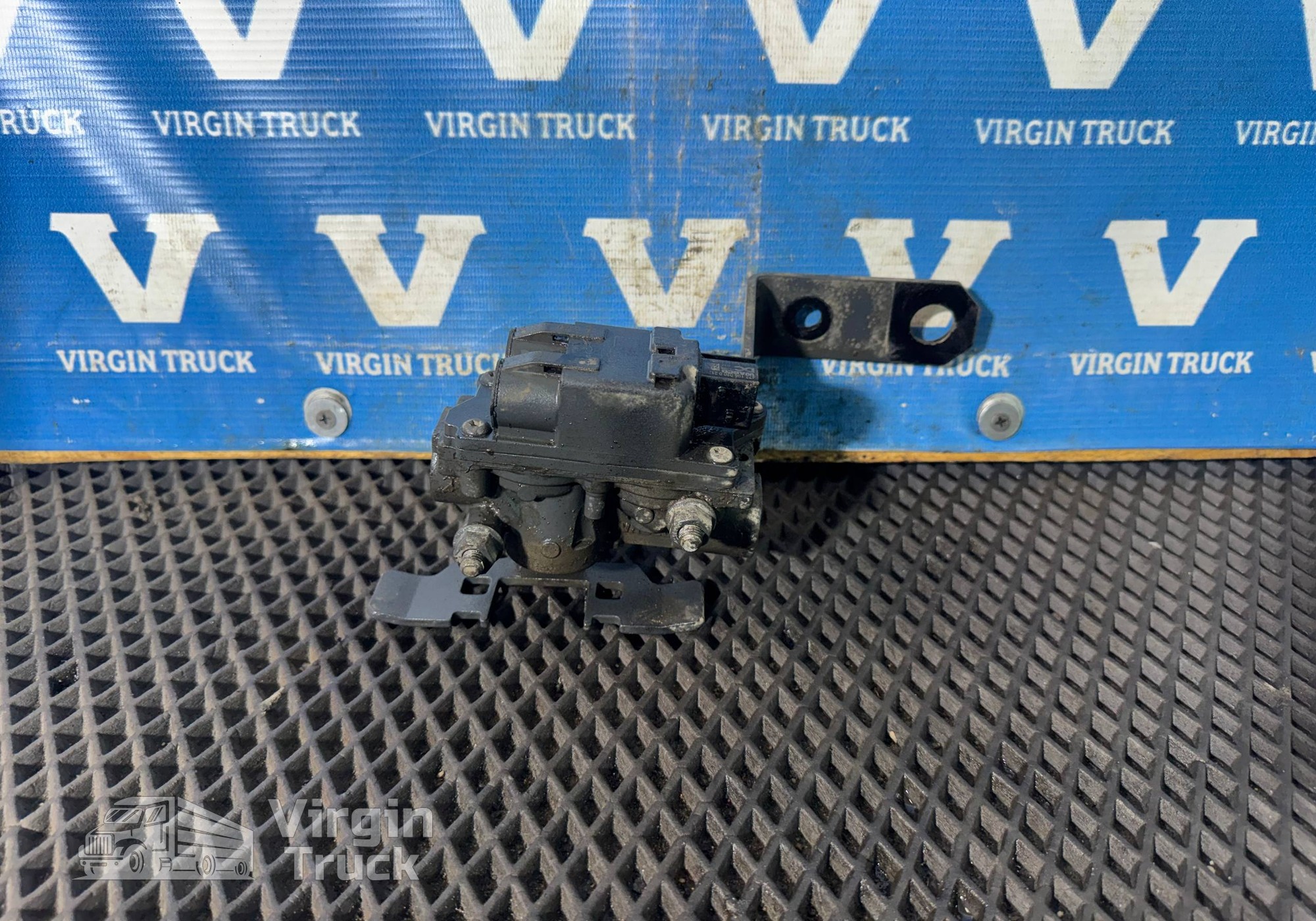 0064291844 Кран ABS для Mercedes-Benz Actros New Actros MP4 (с 2011)