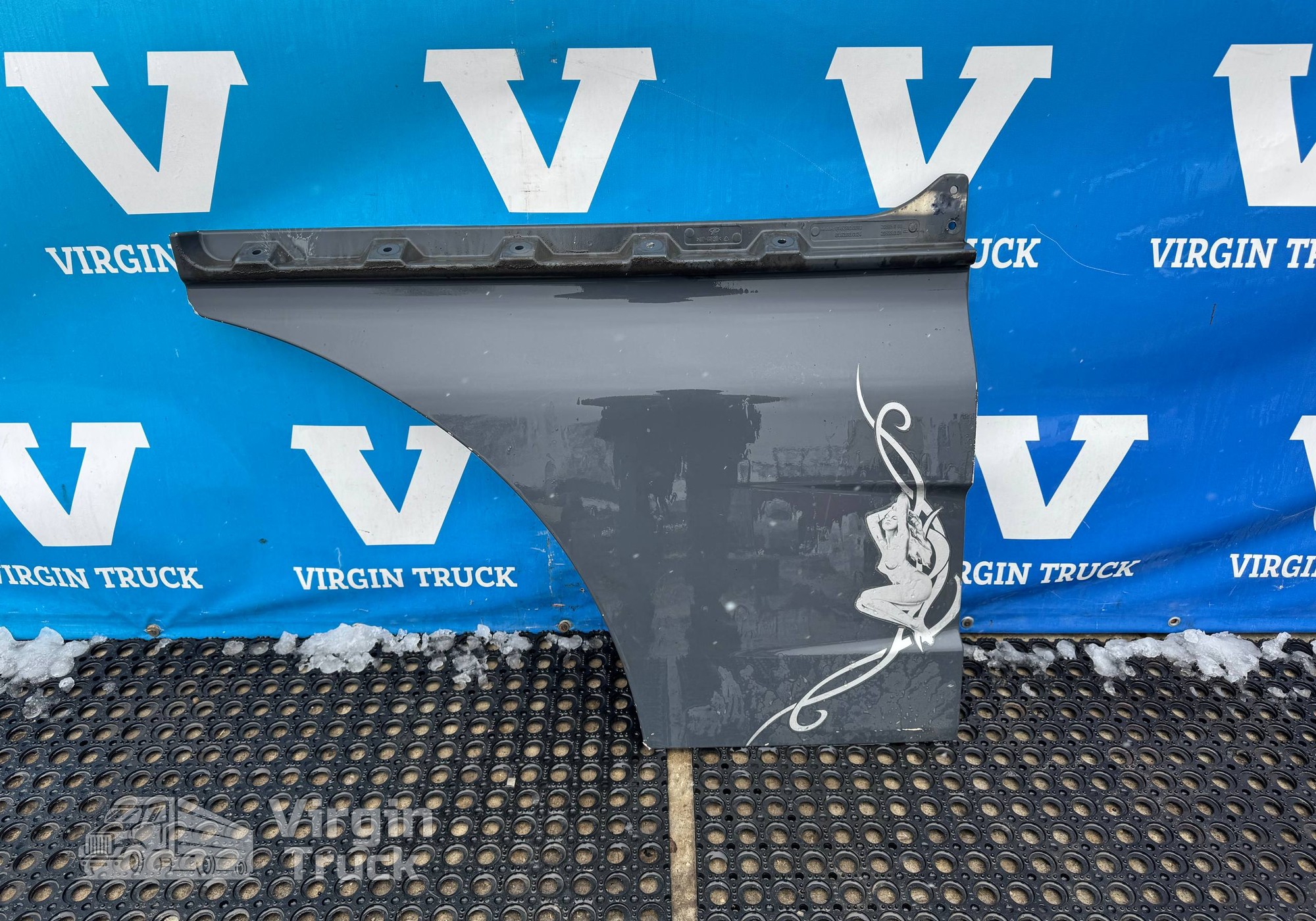 81626100018 Продолжение двери правой для Man TGA