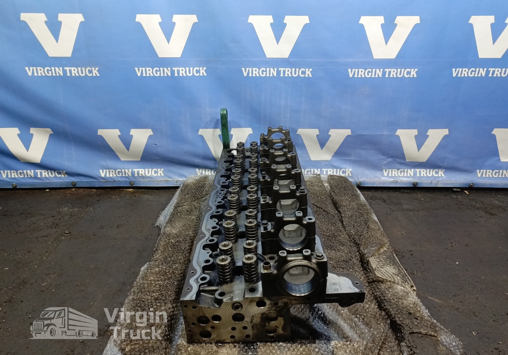 P21582793 Головка блока цилиндров ГБЦ D13 для Volvo FH 4 (с 2012)