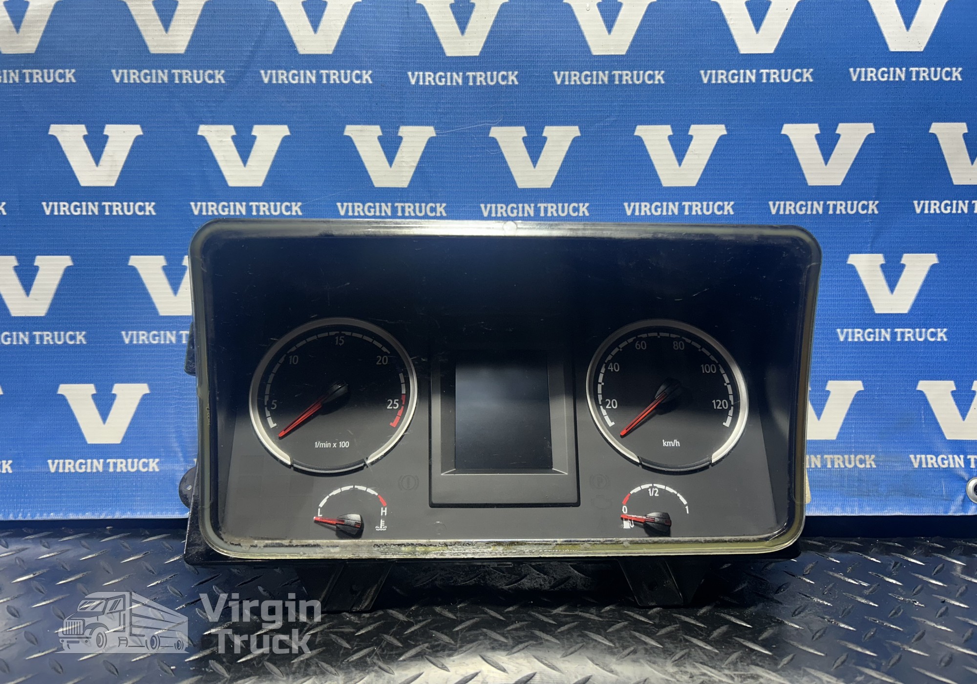 1545993 Панель приборов для Scania 5-series T (с 2004 по 2016)