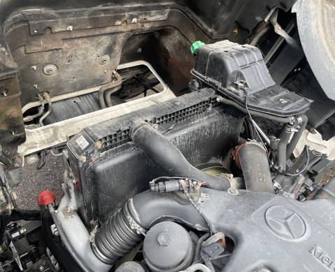 A9425001203 Кассета радиаторов в сборе 2017г. для Mercedes-Benz