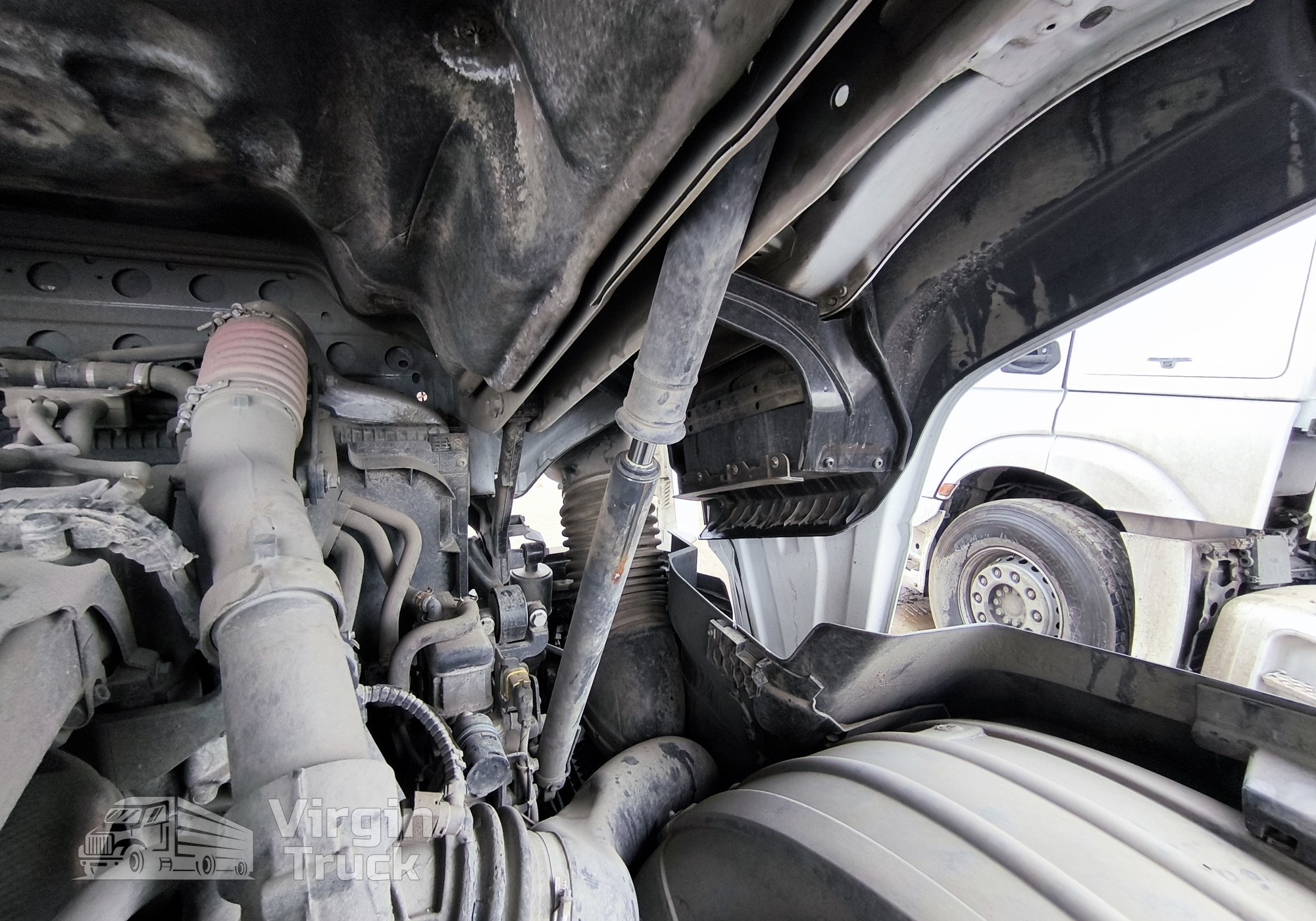 2447233 Цилиндр подъема кабины 2023г. для Daf XG+