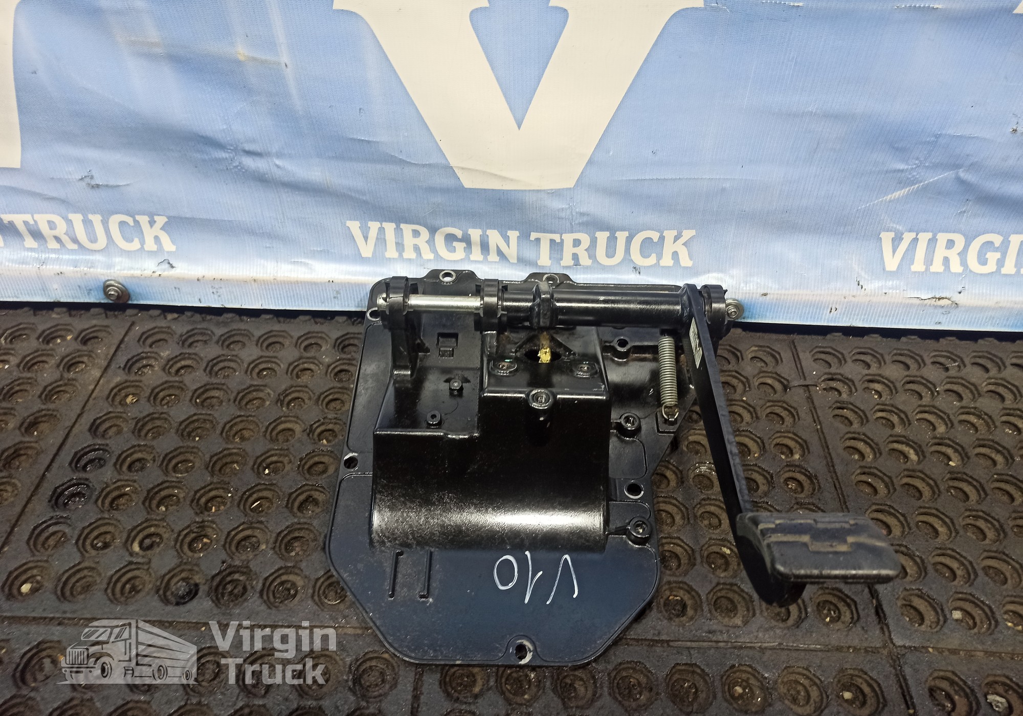 82424667 Блок педалей для Volvo FH 4 (с 2012)