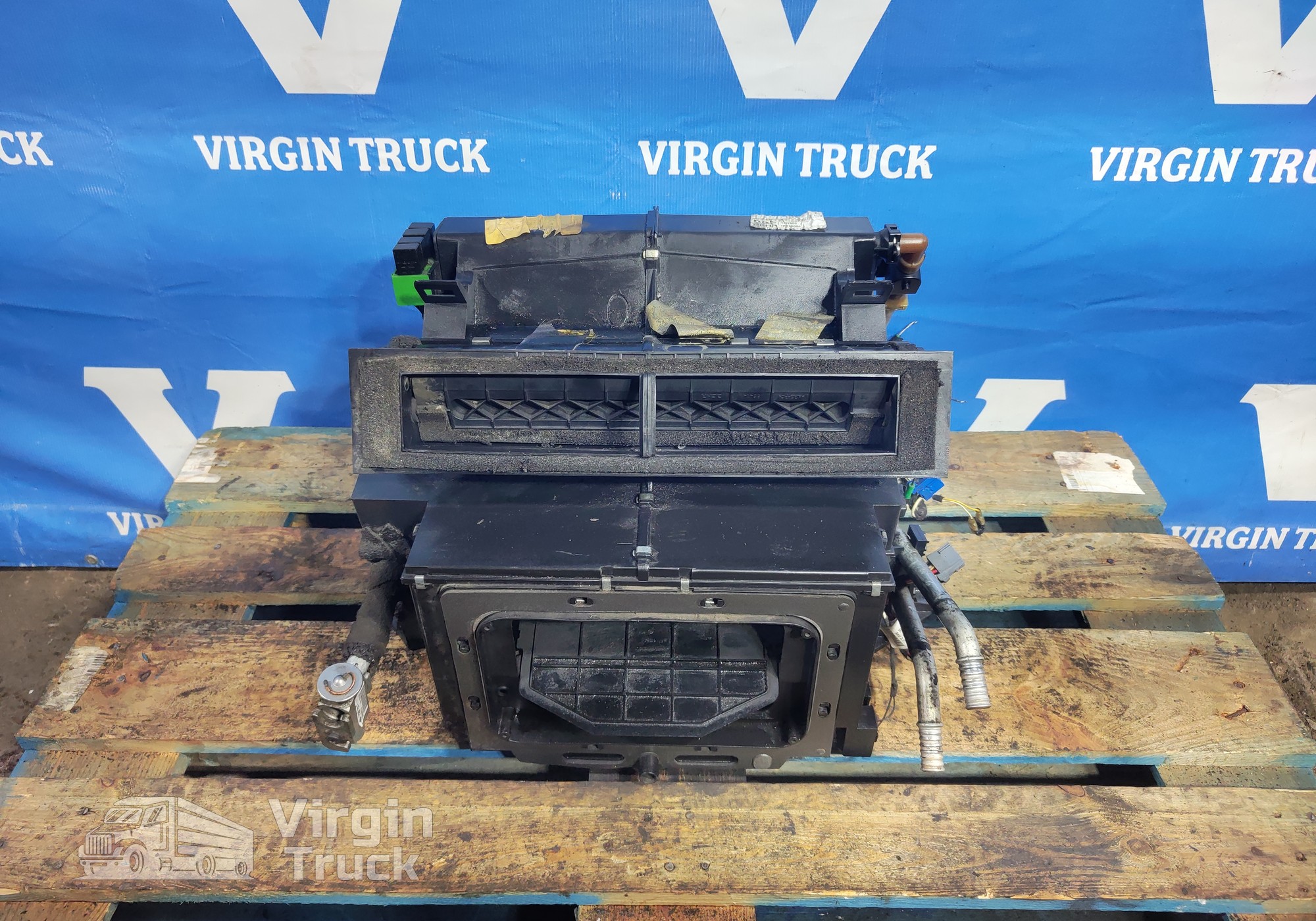 1925721 Отопитель для Daf XF105 (с 2005)