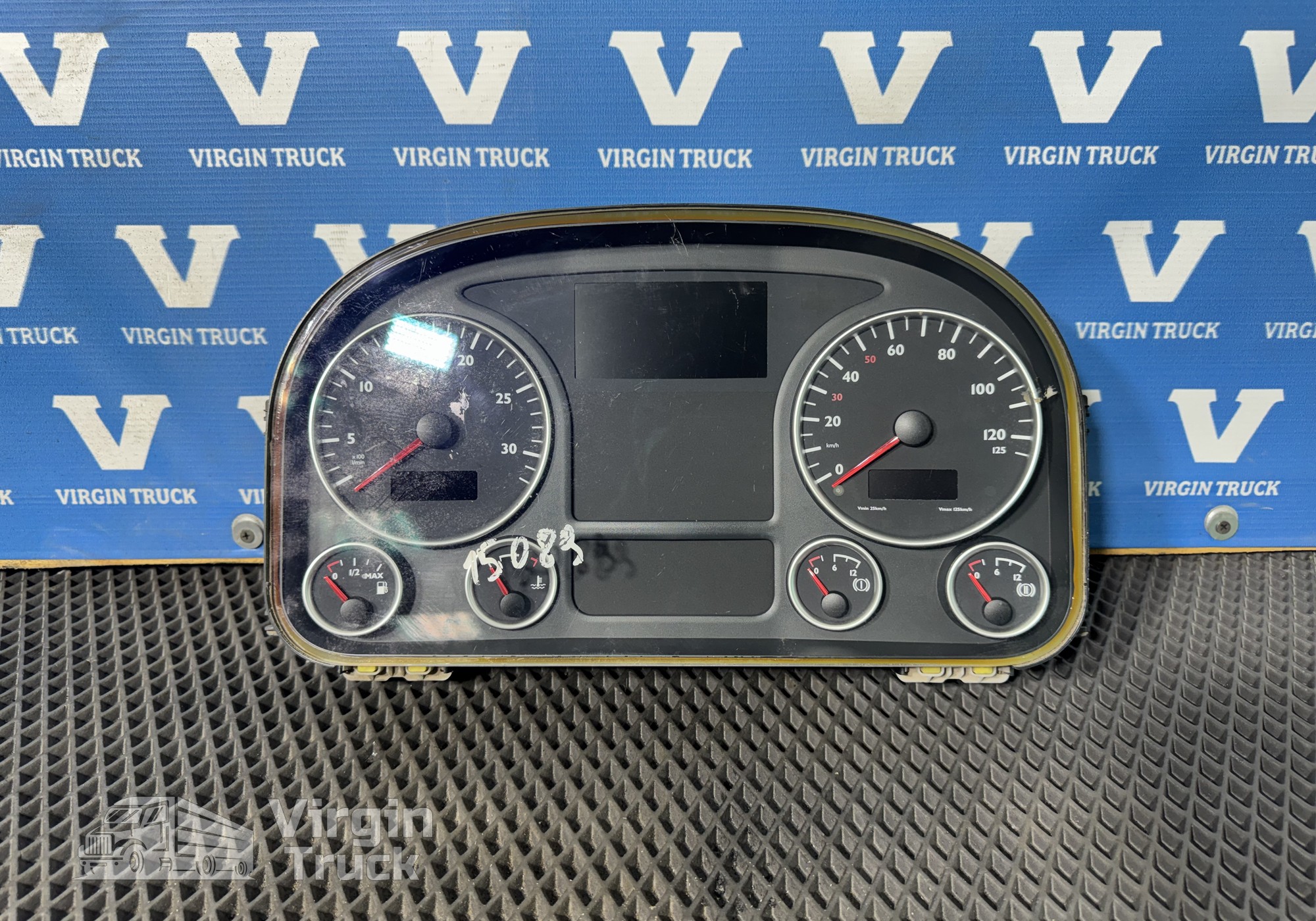 81272026222 Панель приборов для Man TGX