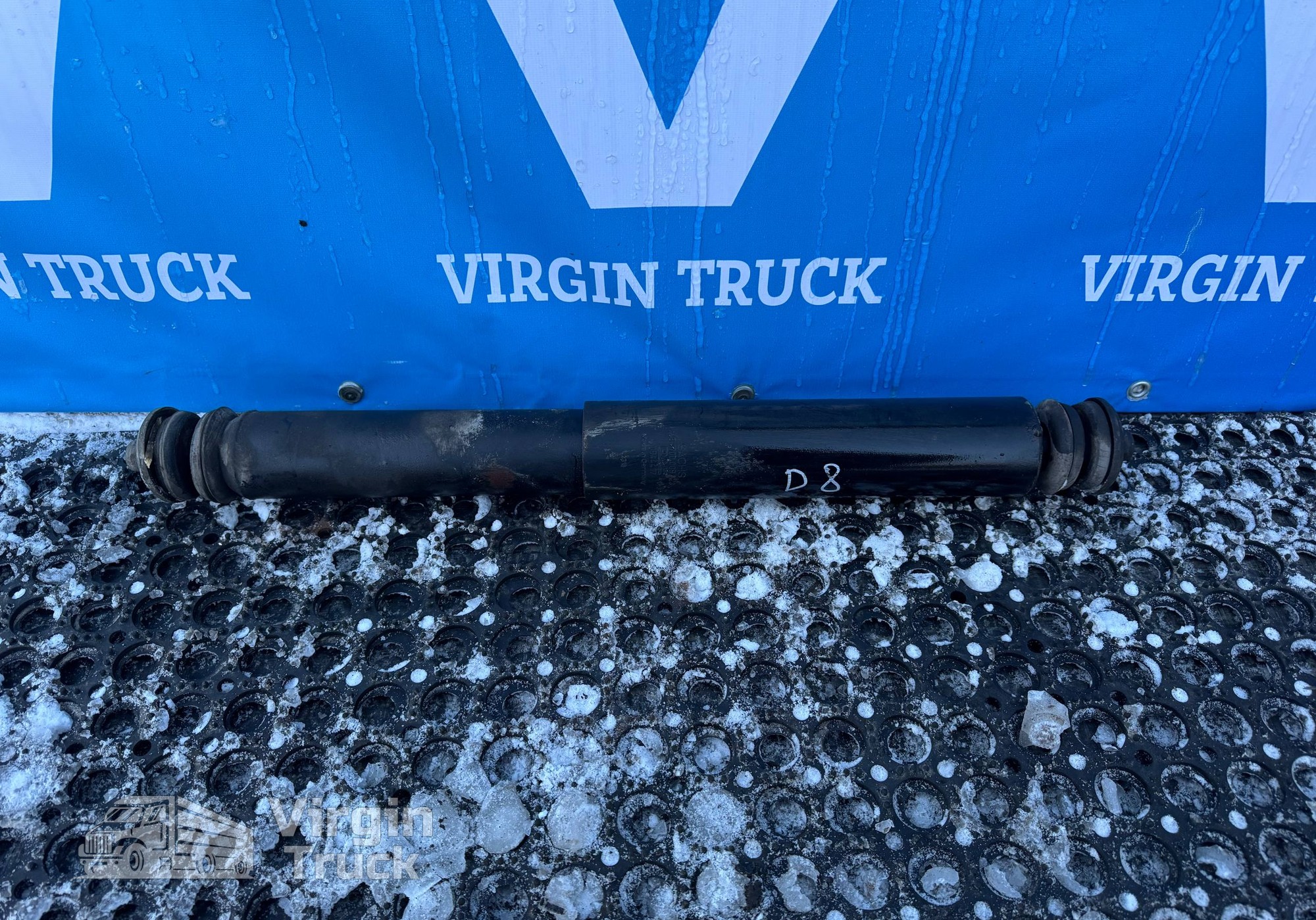 1942781 Амортизатор передний