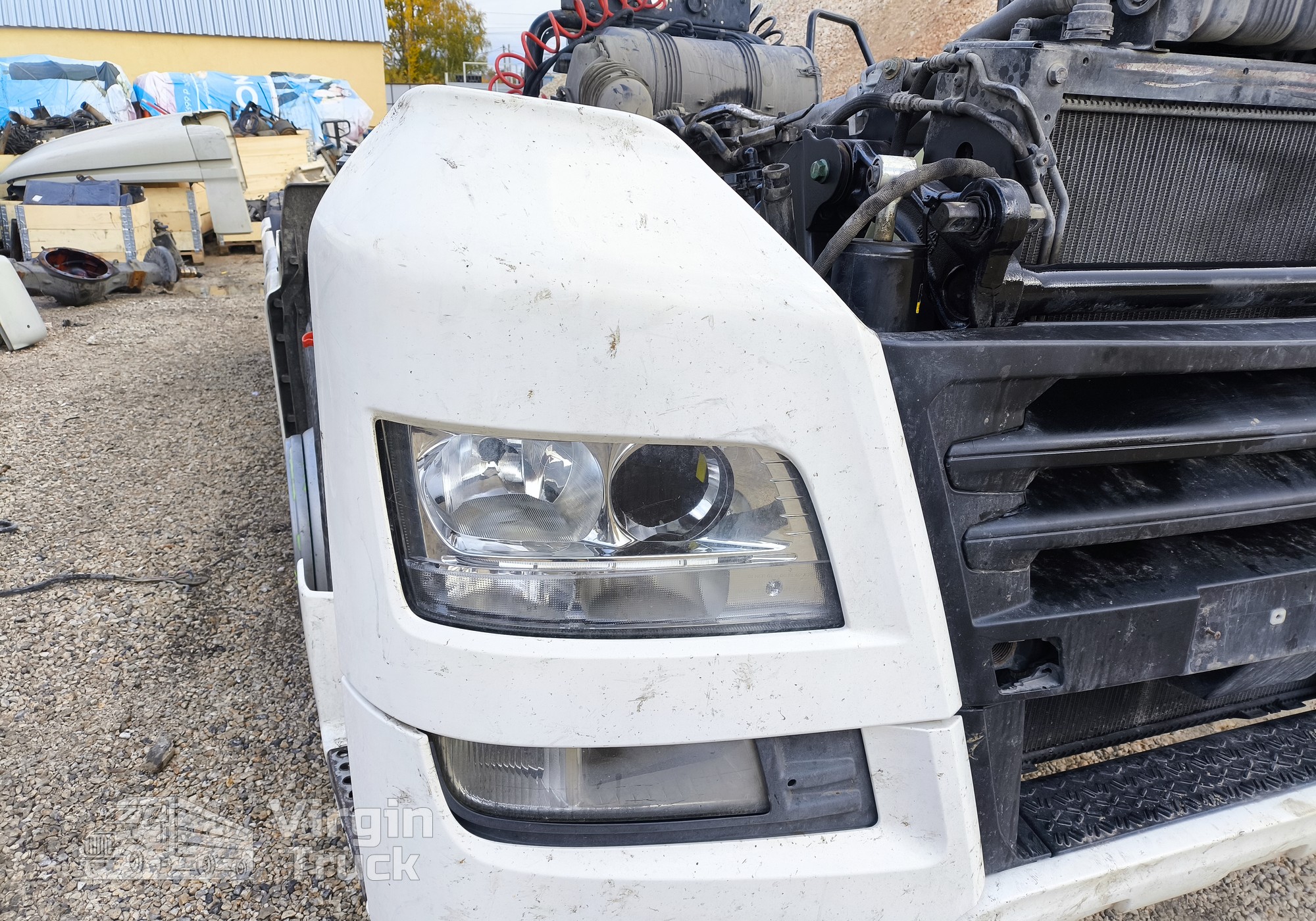 81416106750 Облицовка фары правой 2018г. для Man TGX II (с 2012)