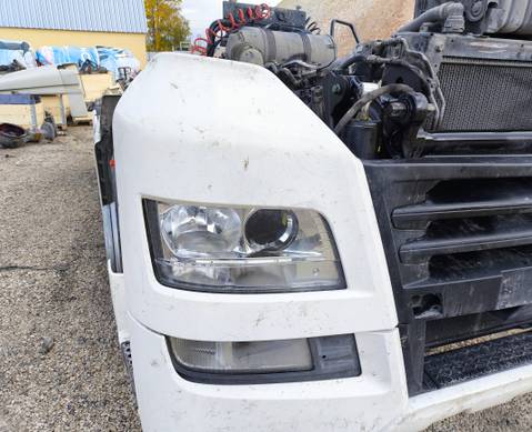 81416106750 Облицовка фары правой 2018г. для Man TGX II (с 2012)
