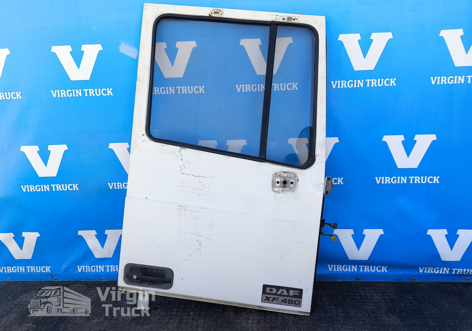 1304061 Дверь правая в сборе для Daf XF95 (с 2002 по 2006)