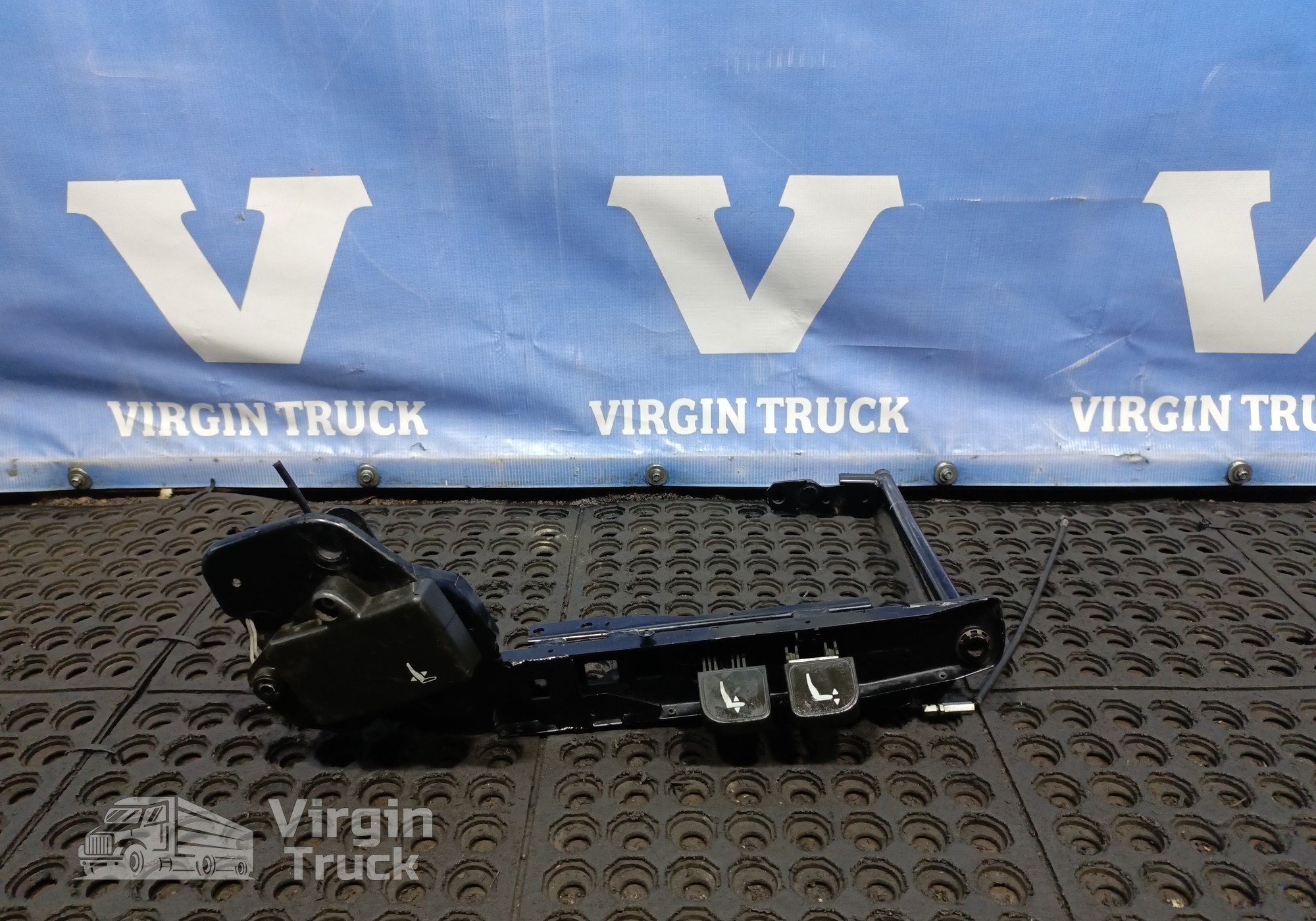 Кронштейн сиденья для Volvo FH 2 (с 2002 по 2008)