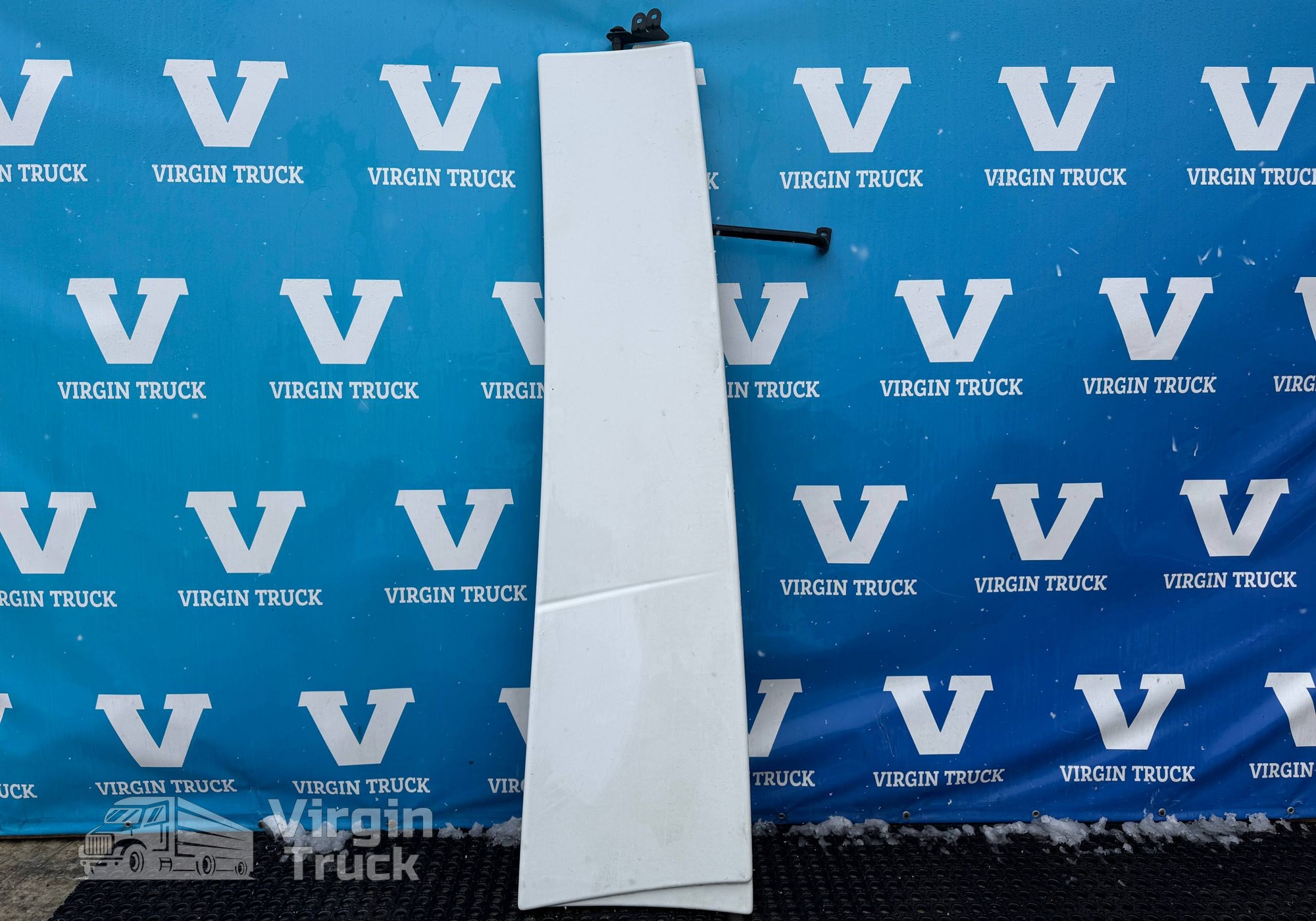 82211427 Комплект спойлеров кабины левый для Volvo FH 4 (с 2012)