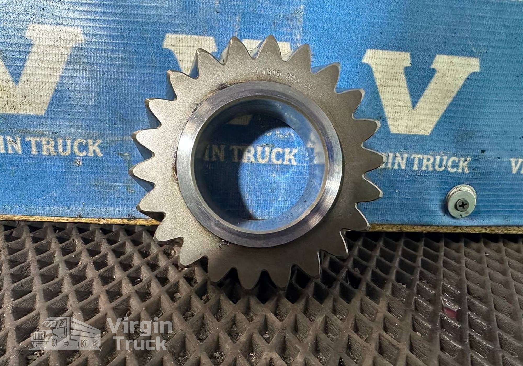 1315305011 Шестерня задней передачи КПП ZF 16S151