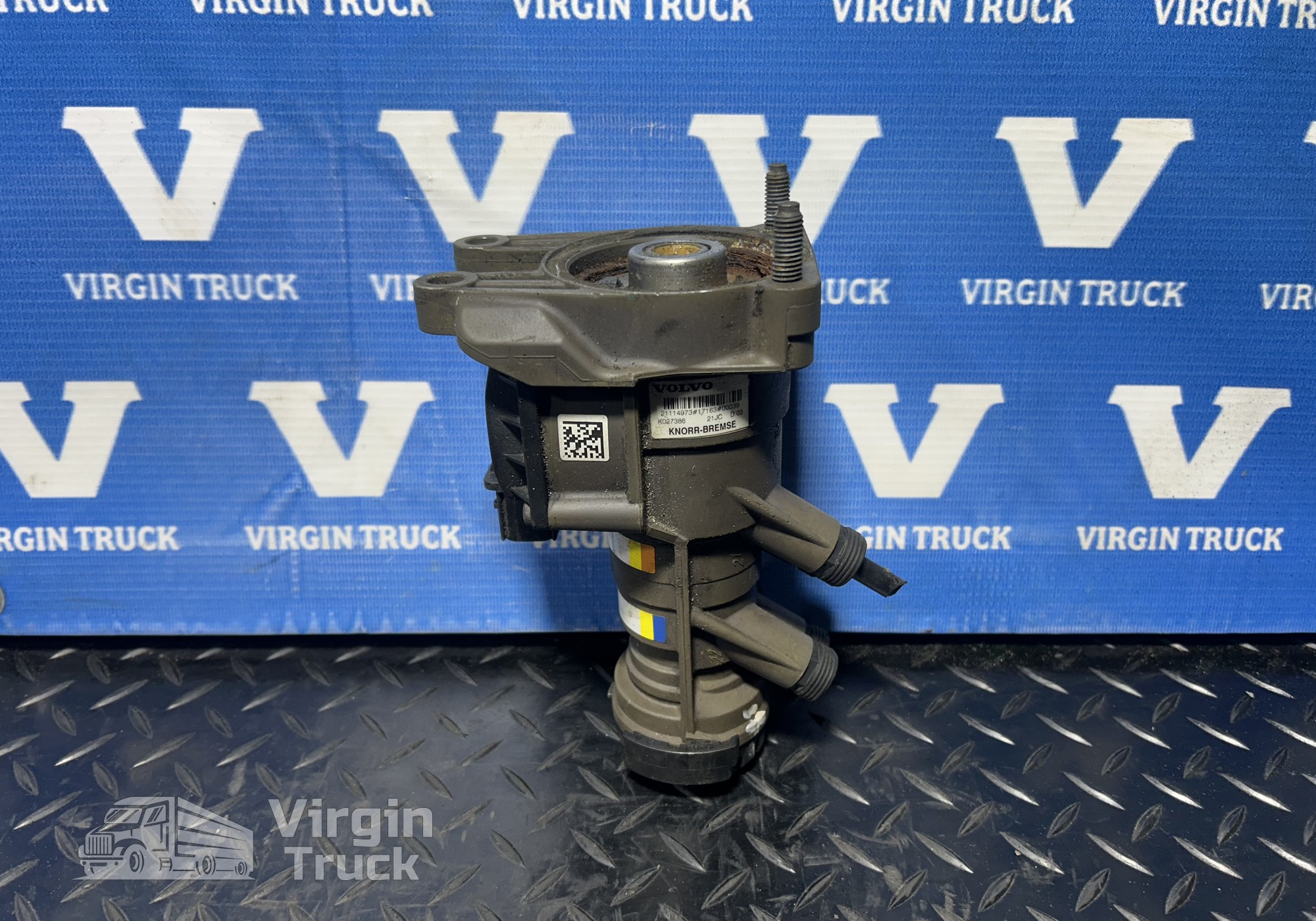 027386 Кран тормозной для Volvo FH