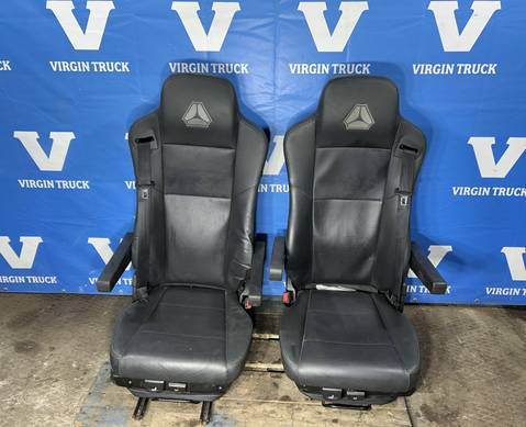 WG1662511178 Комплект сидений 2023г. для Sinotruk Sitrak C7H