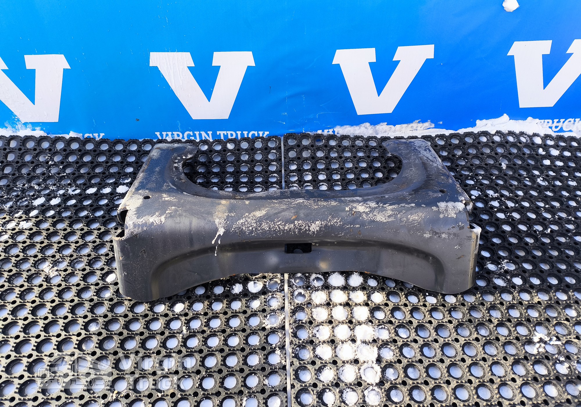 1894196 Траверса поперечная задняя для Scania 5-series