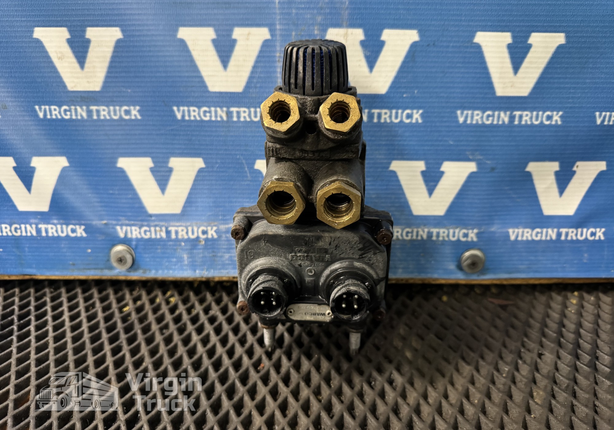 4800030000 Кран тормозной для Mercedes-Benz Actros MP3 (с 2008)