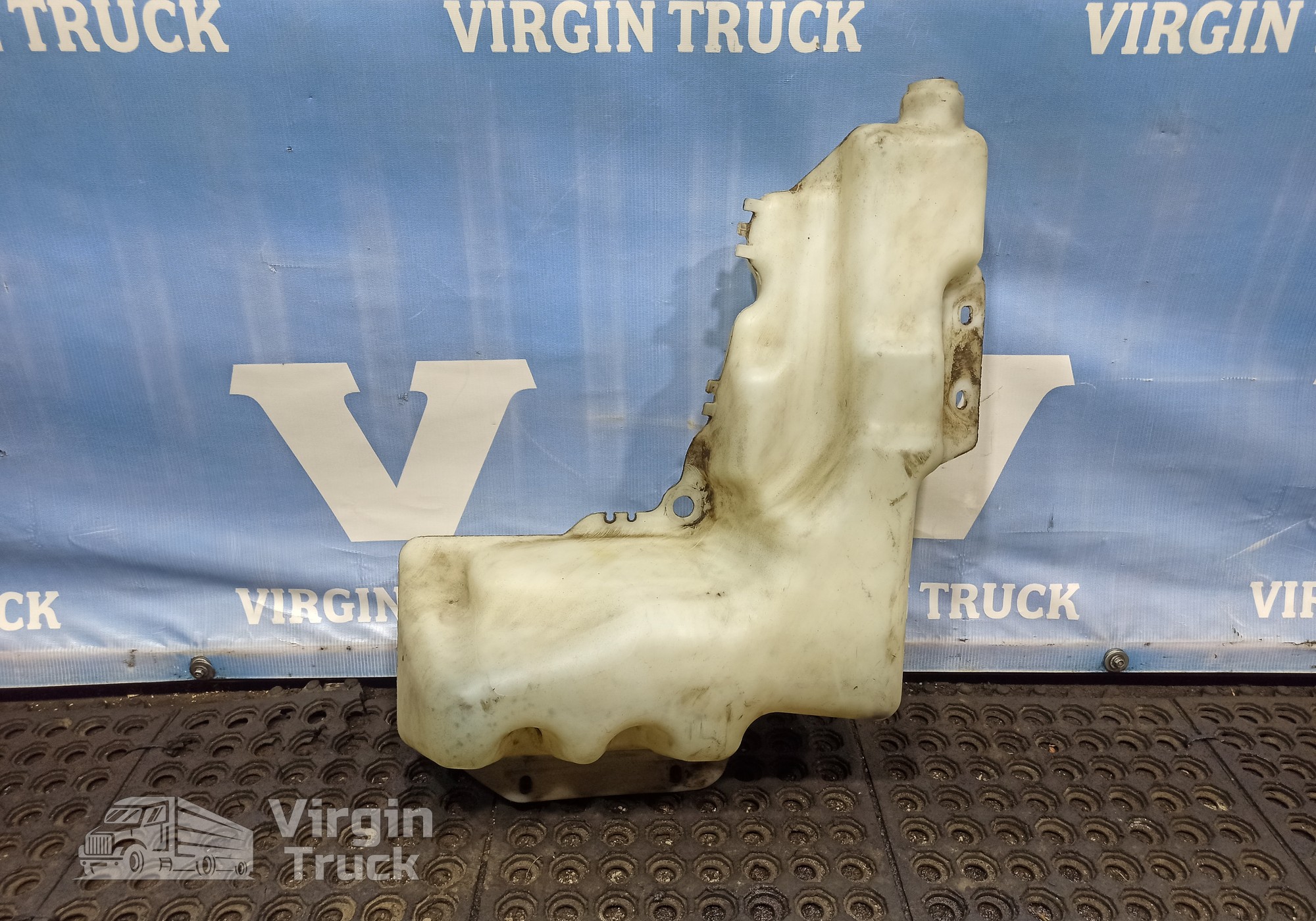 84092257 Бачок омывателя для Volvo FH 4 (с 2012)