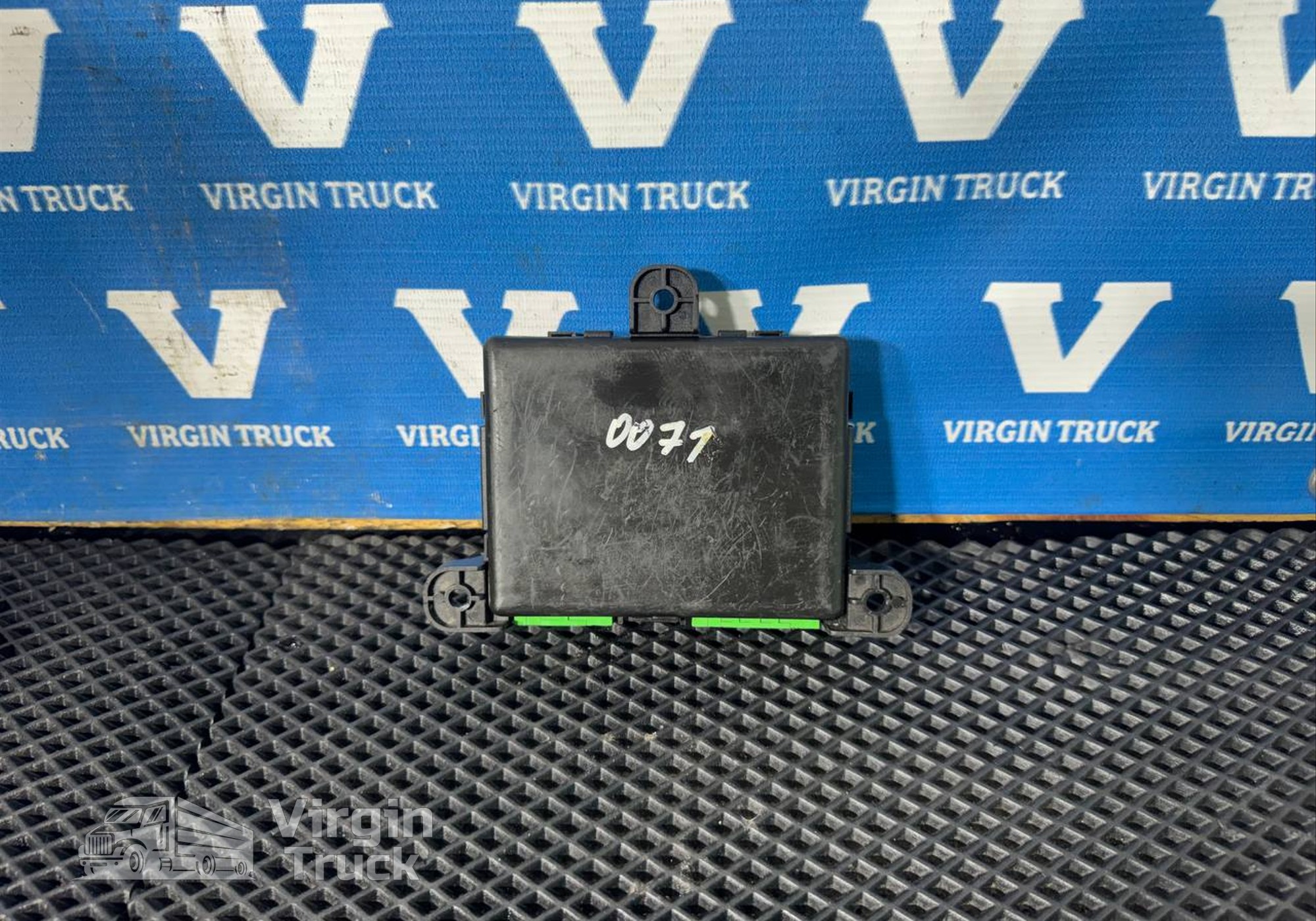 7420569215 Блок управления подвеской для Renault Magnum