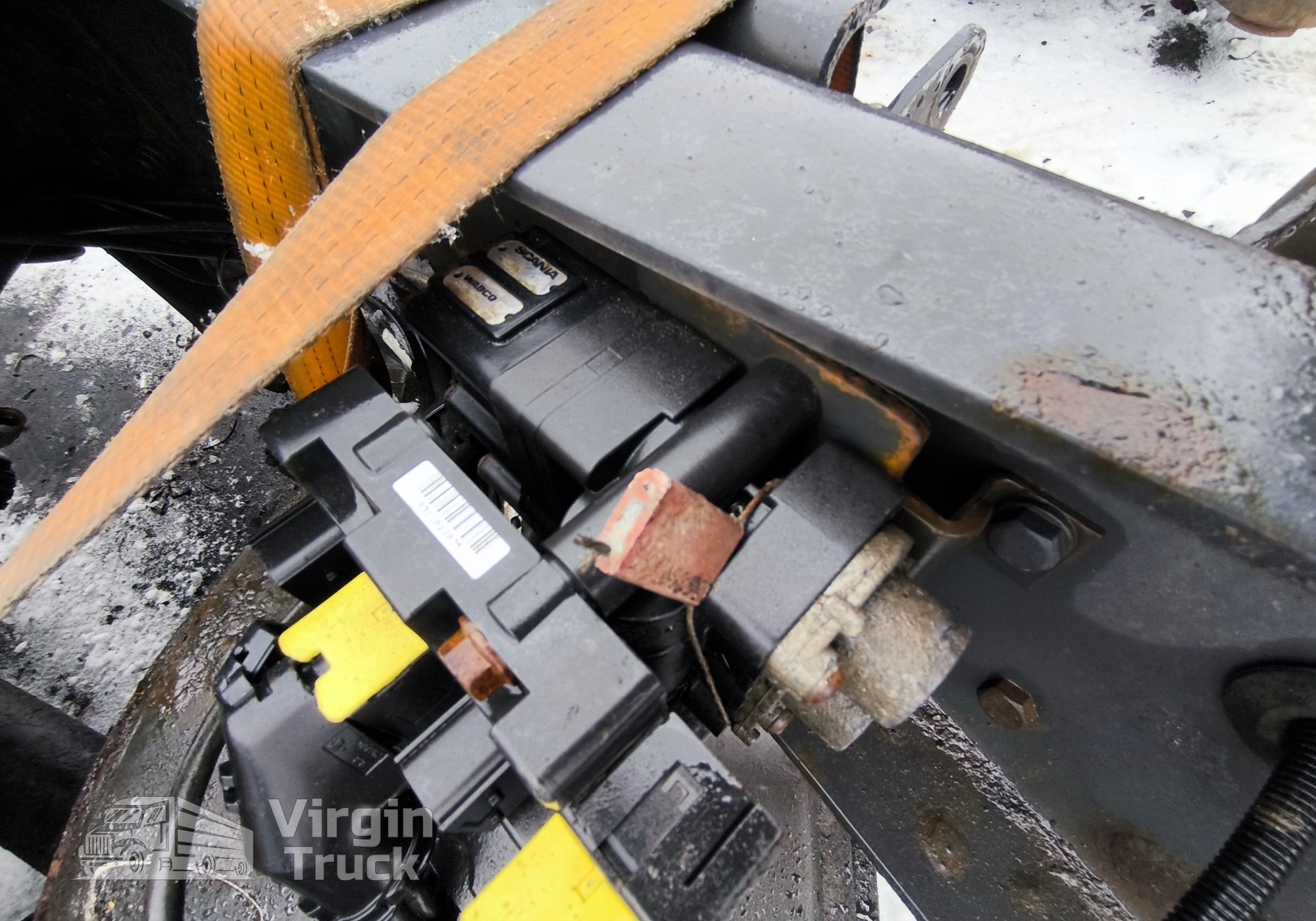 1889796 Кран уровня пола главный для Scania 6-series