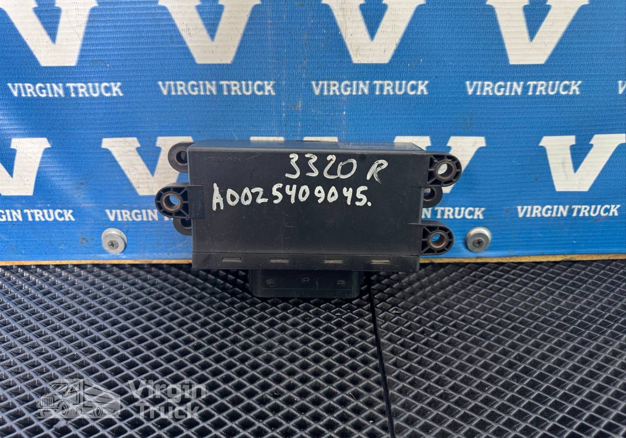 0015400701 Блок управления AdBlue для Mercedes-Benz Axor II (с 2004 по 2010)