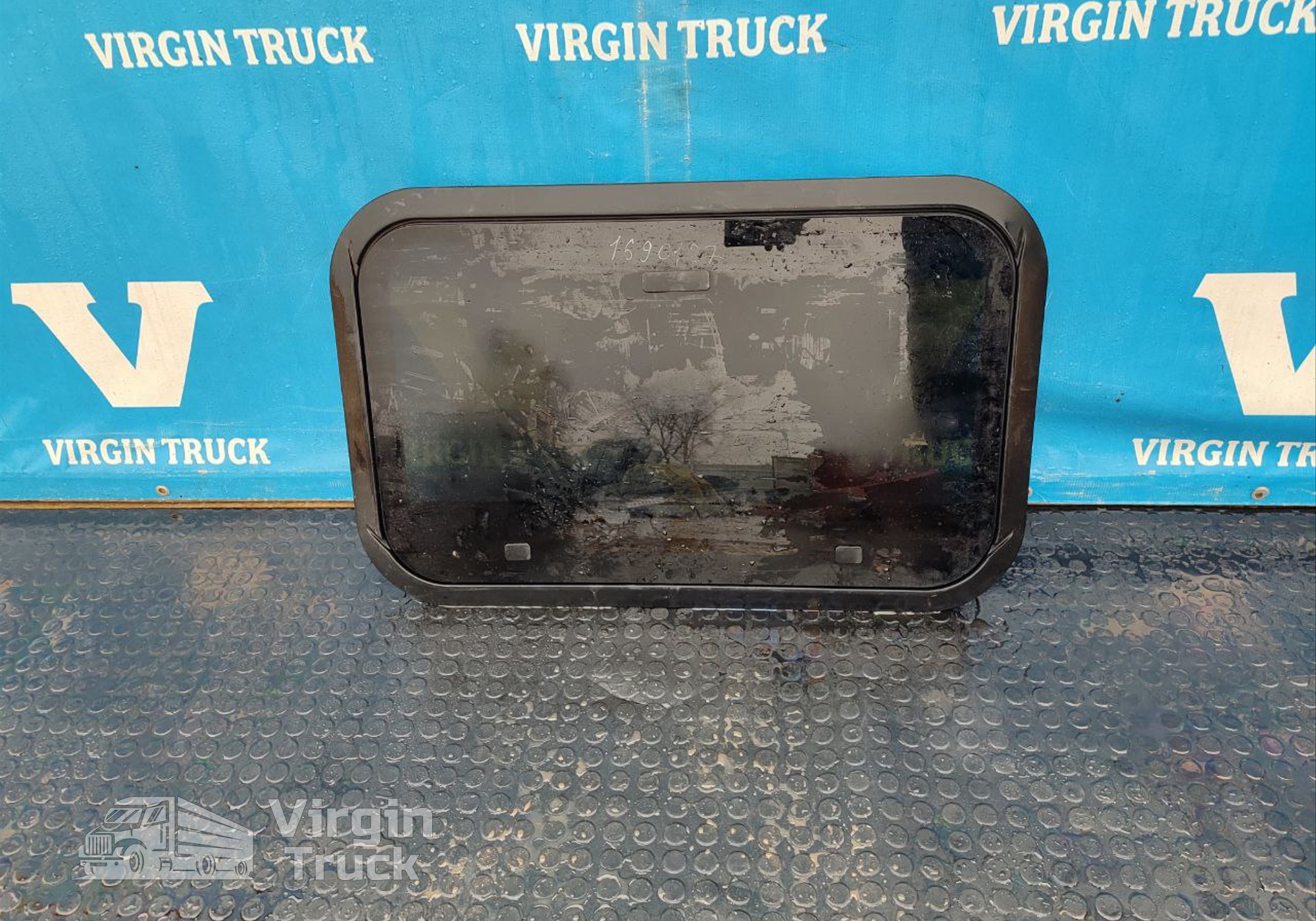 1690127 Люк в сборе для Daf 95