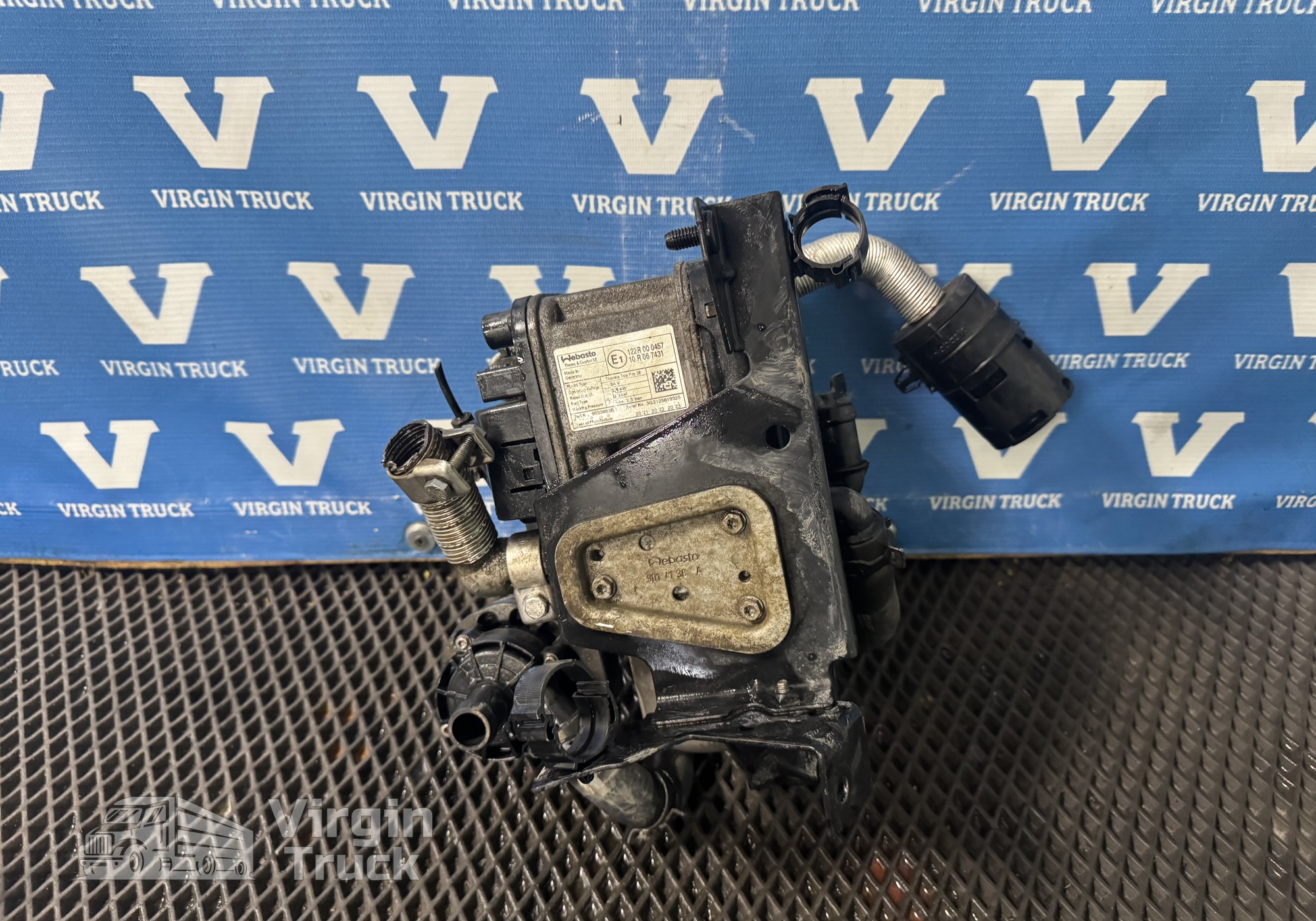 2294774 Отопитель автономный 3.8 kW 2021г. для Daf XF106 (с 2012)