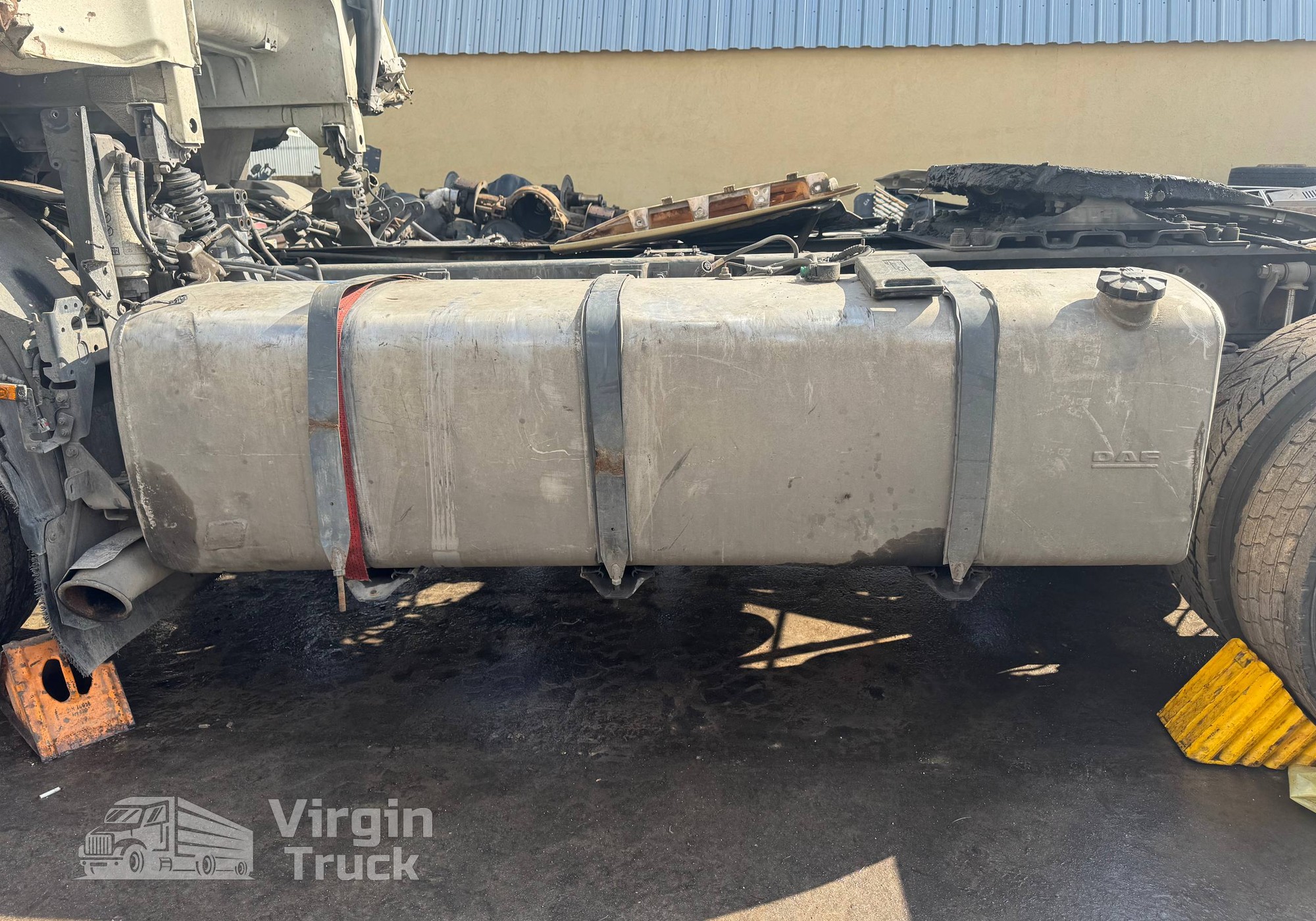 1673120 Бак топливный 850L для Daf XF105 (с 2005)