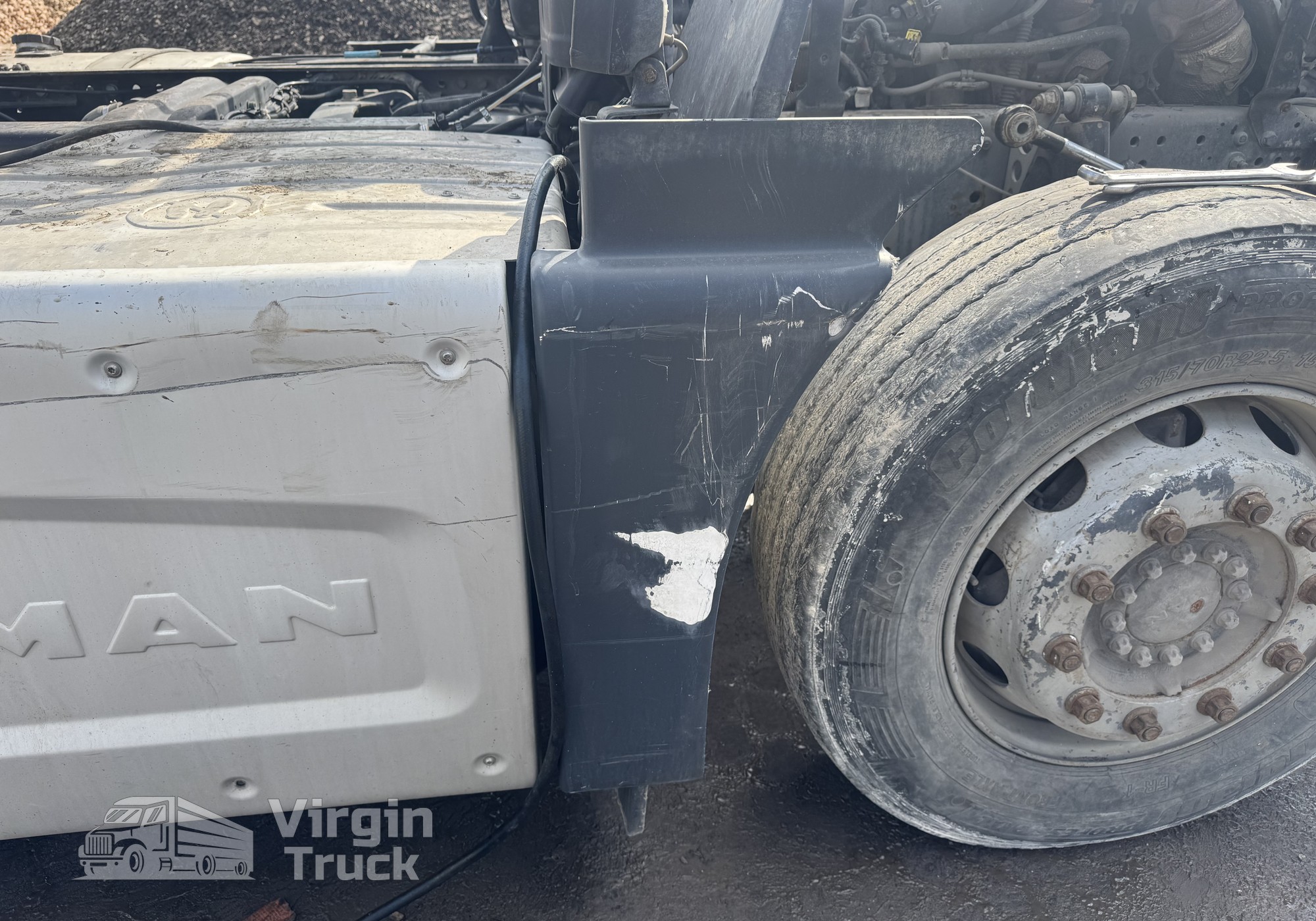 81612100462 Крыло переднее правое задняя часть 2018г. для Man TGS