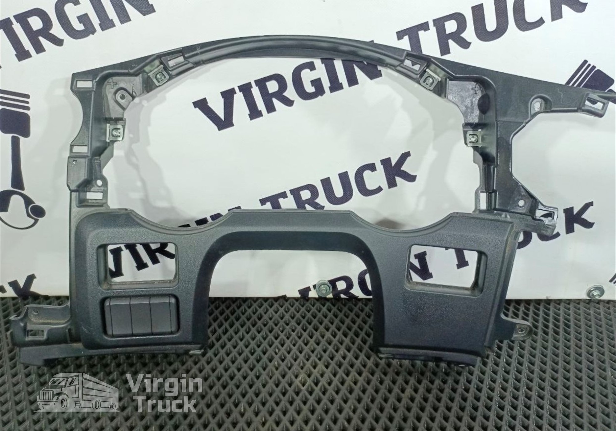1951820 Рамка приборной панели для Daf XF106 (с 2012)