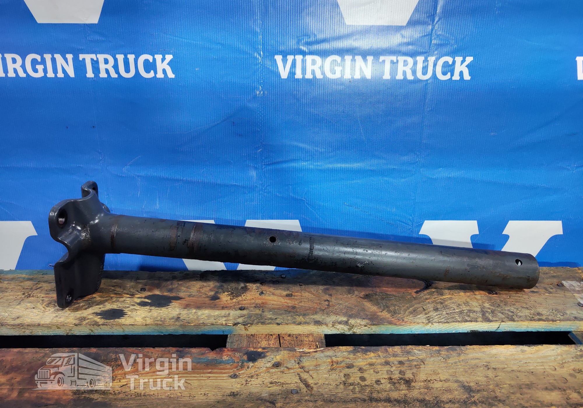 9305220041 Кронштейн крыла для Mercedes-Benz Actros MP3 (с 2008)