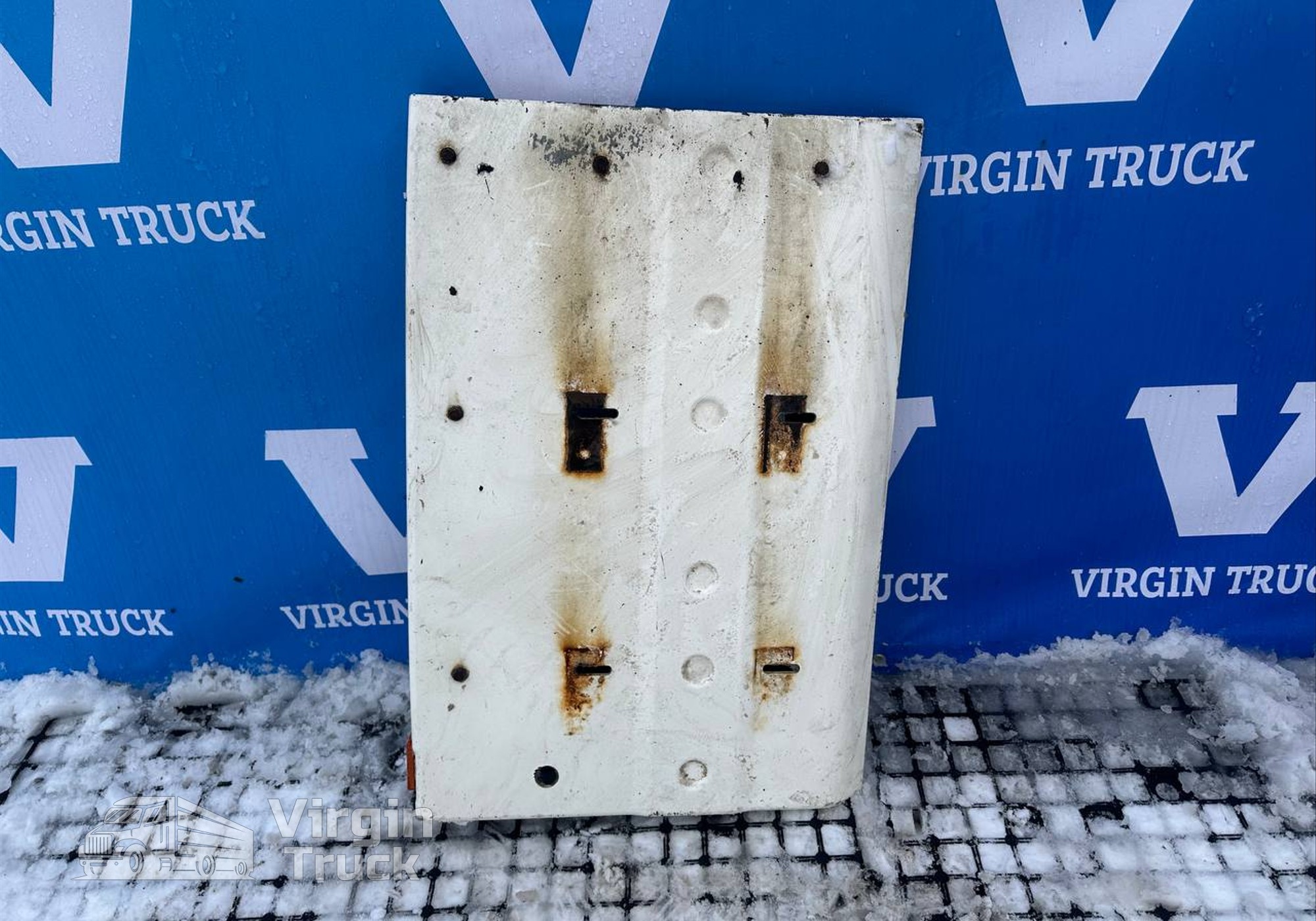 5490840302030 Крыло переднее правое задняя часть 2020г. для КАМАЗ 5490 (с 2013)