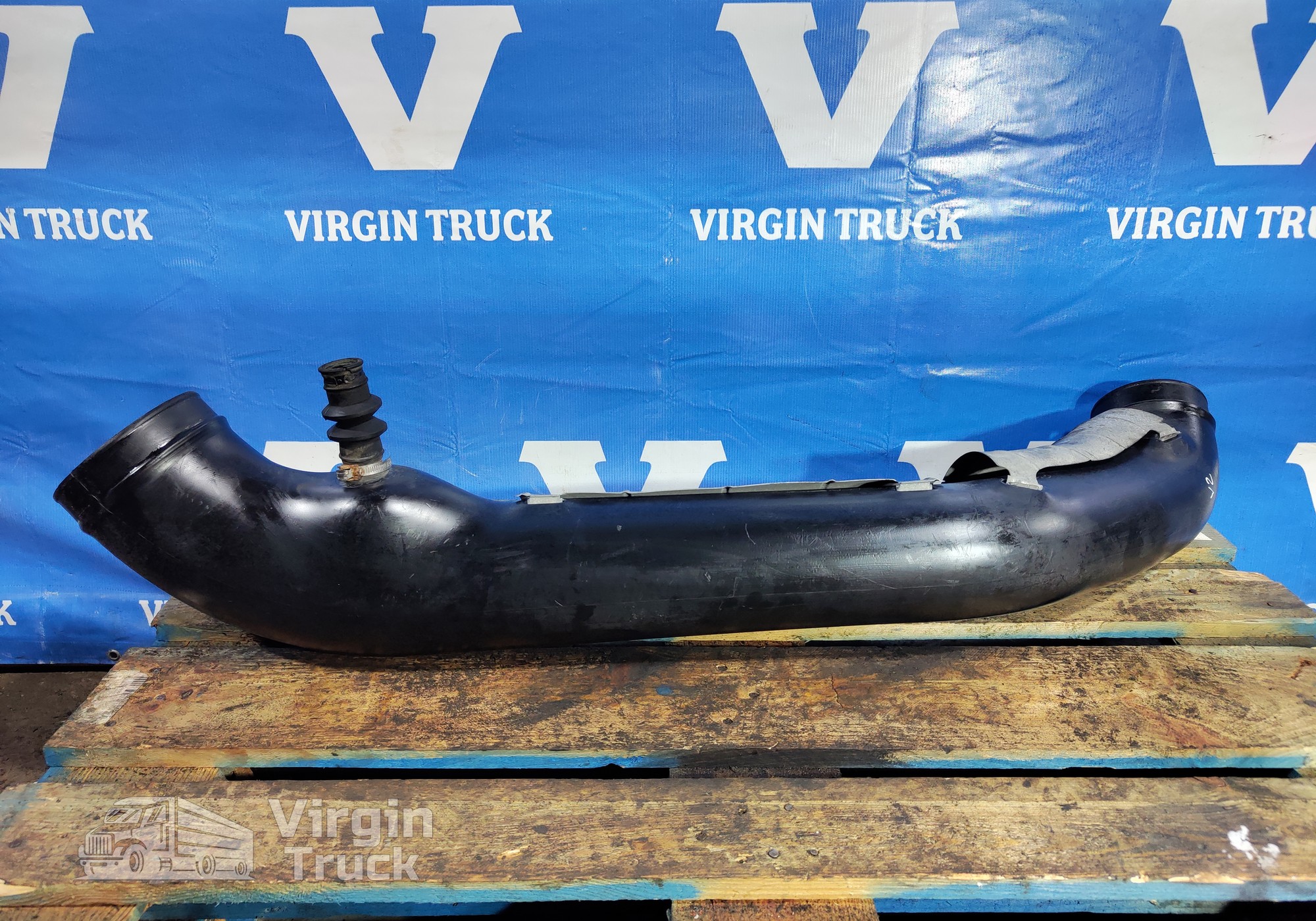 20551487 Патрубок воздушного фильтра для Volvo FH 4 (с 2012)