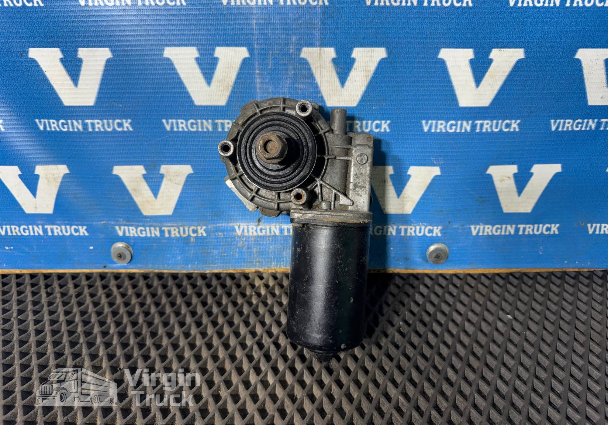 1254891 Моторчик стеклоочистителя 24V для Daf 95XF