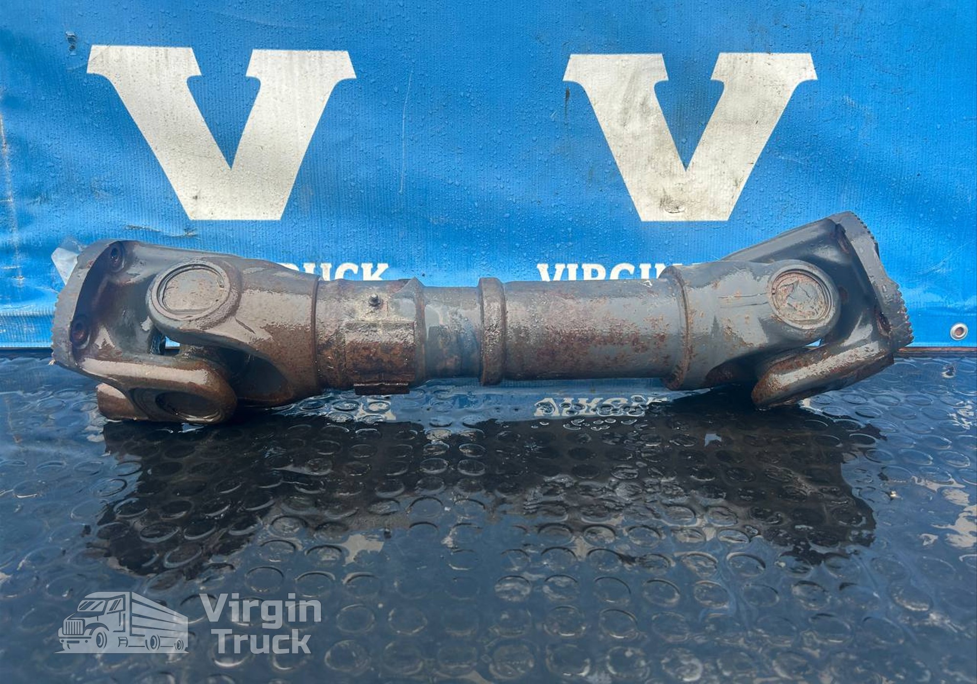 3894103302 Вал карданный межосевой 720мм для Mercedes-Benz Actros