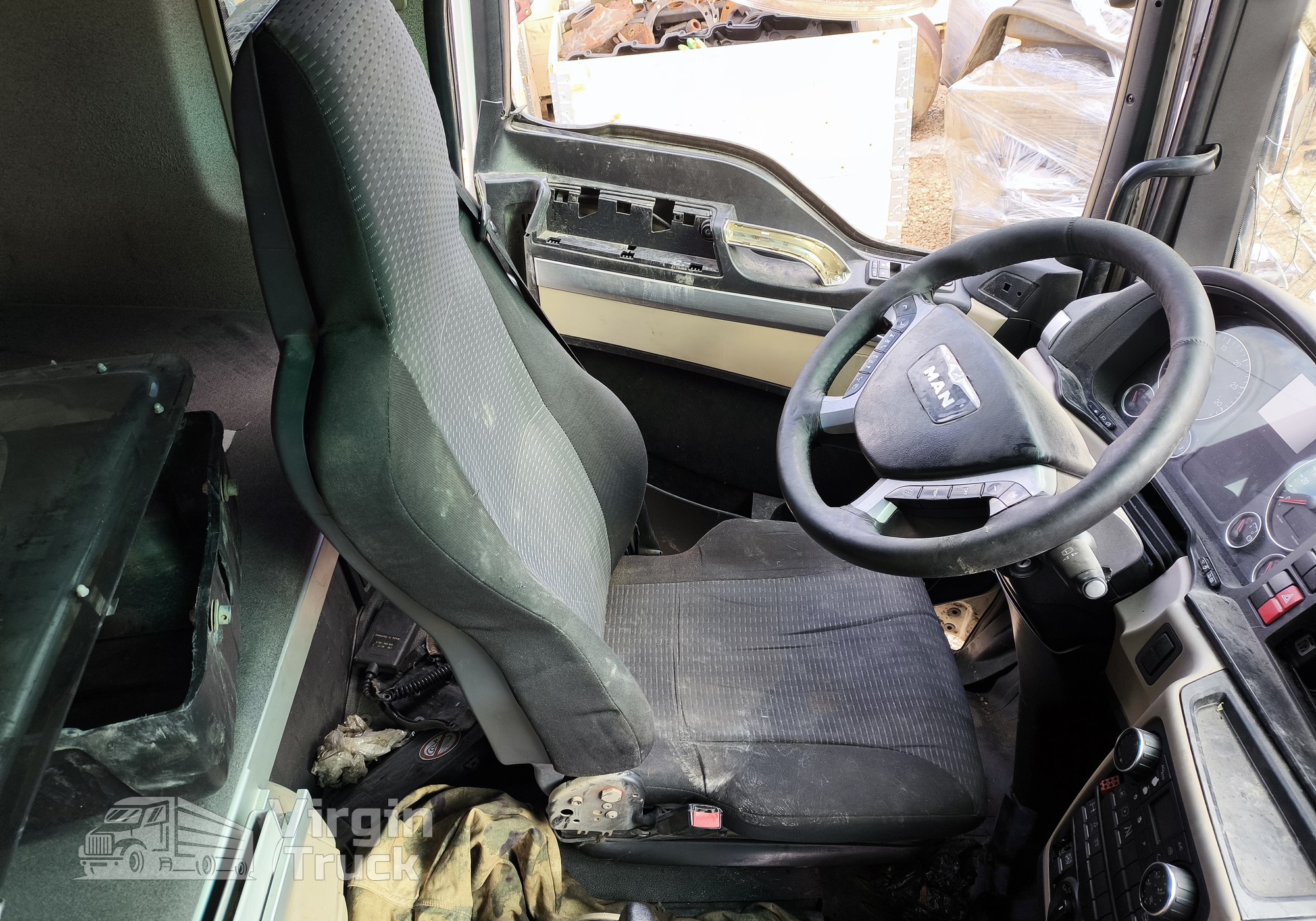 81623076665 Сиденье водительское пневматическое для Man TGL III (с 2012)