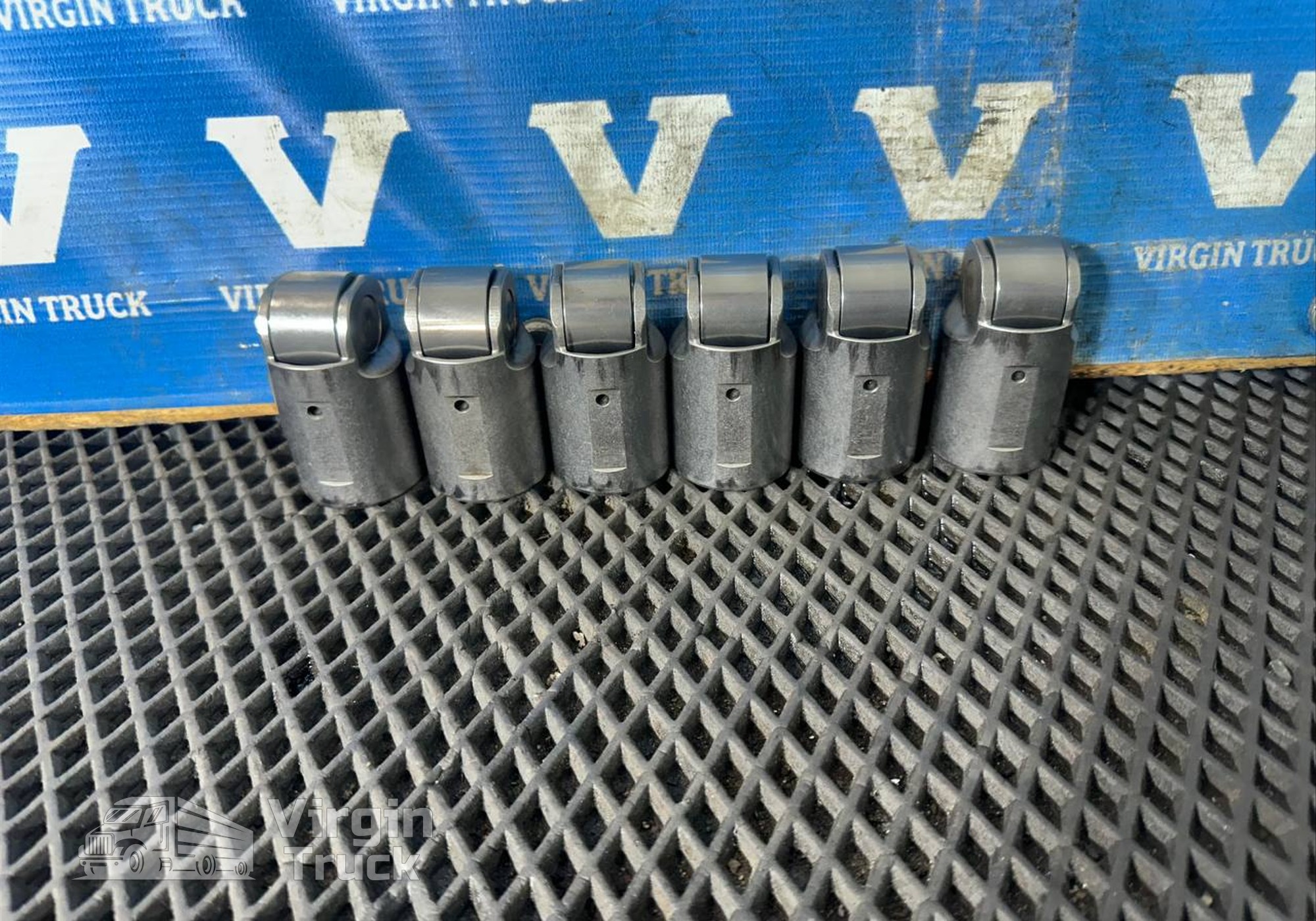 1858058 Комплект толкателей PLD секций 2019г. для Daf XF105 (с 2005)