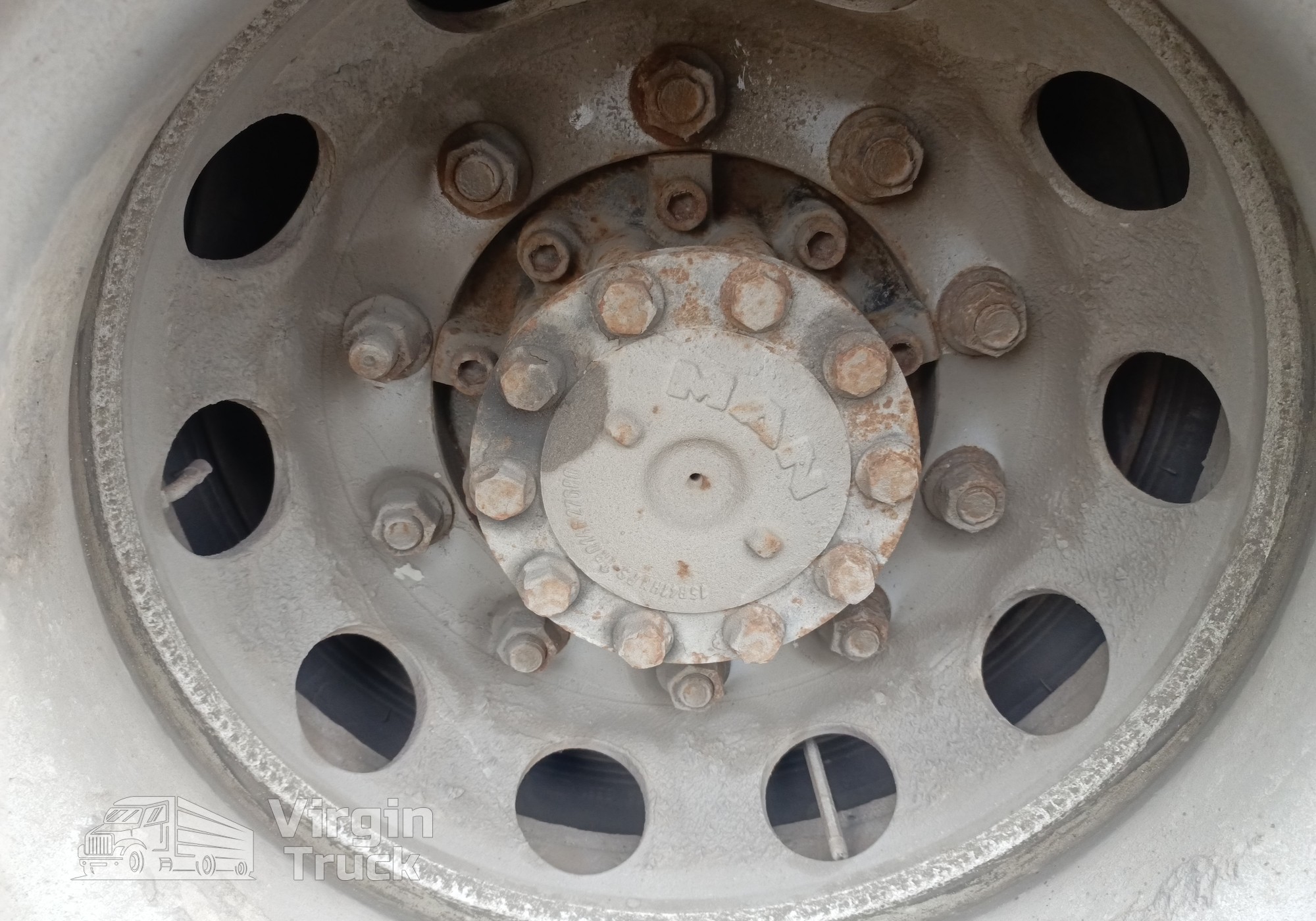 81355020147 Полуось с блокировкой для Man TGS