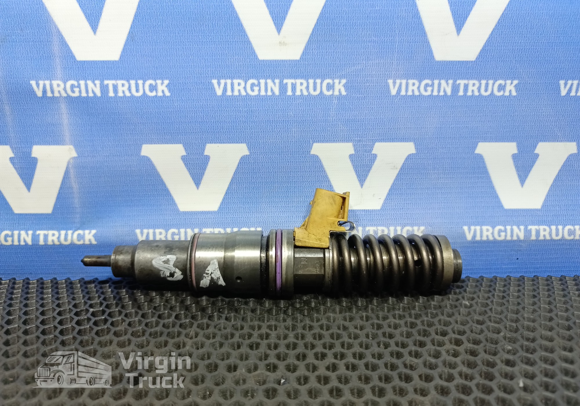 21340611 Форсунка топливная электрическая для Volvo FH