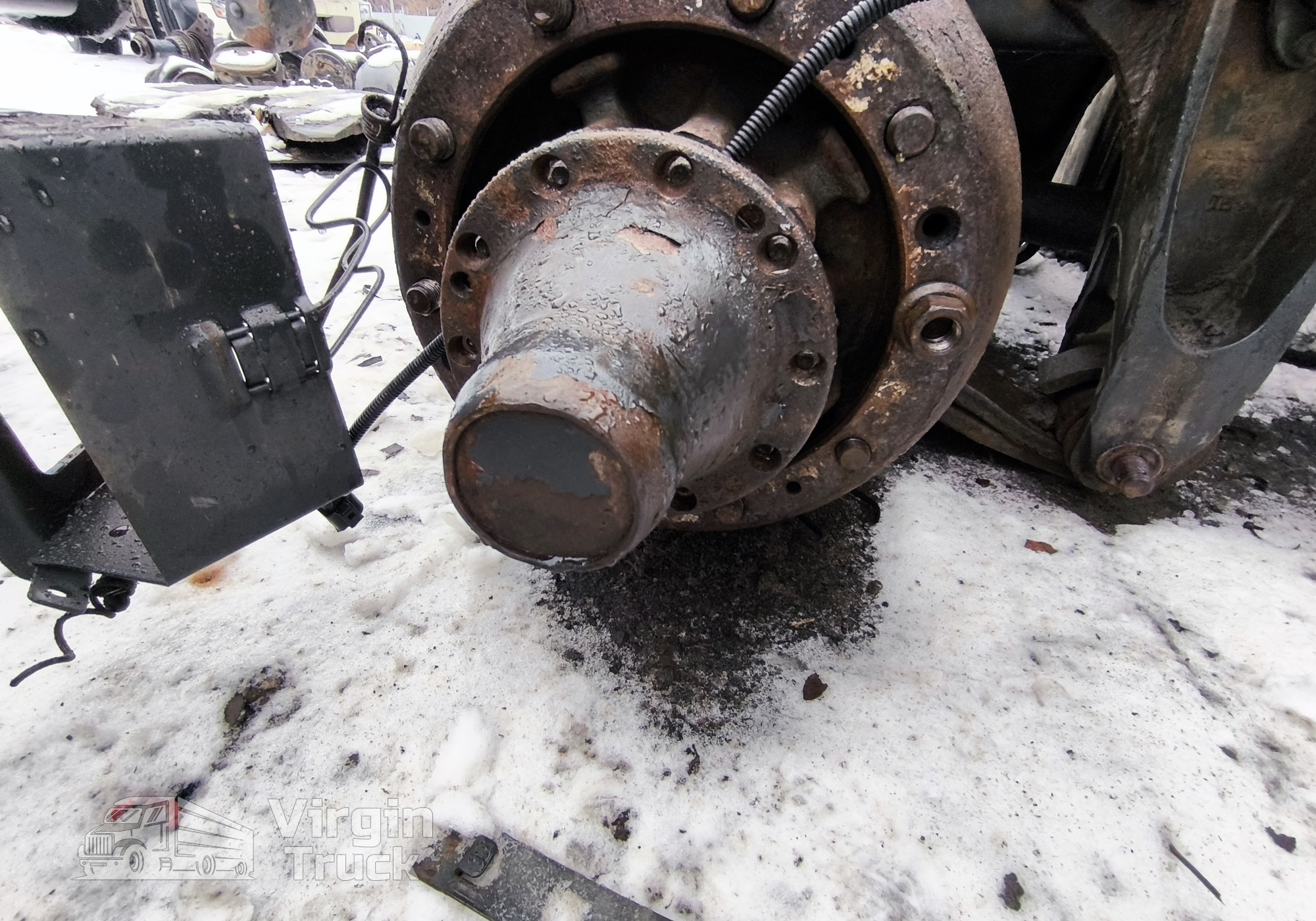 2437692 Крышка ступицы задней для Scania 5-series