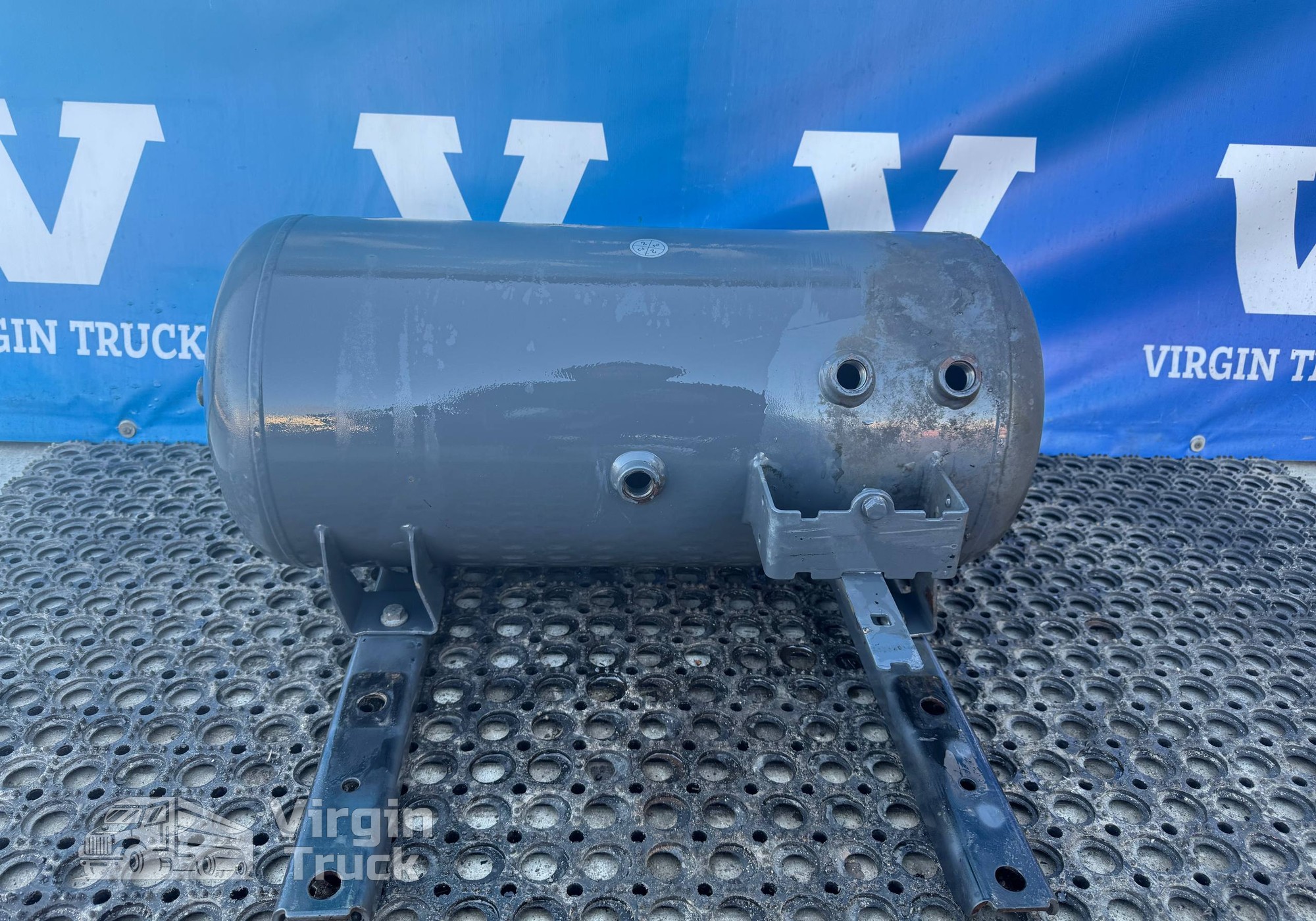 2134633 Ресивер воздушный 44L 2021г. для Daf XG