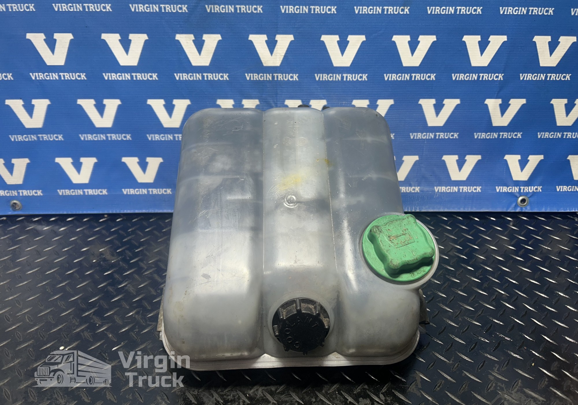 1676400 Бачок расширительный для Volvo FH