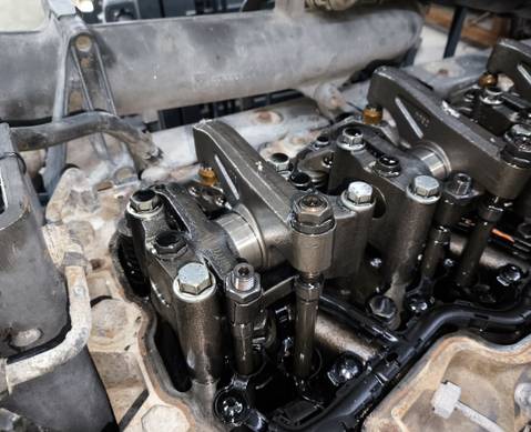 1744670 Вал рокеров для Daf XF105 (с 2005)