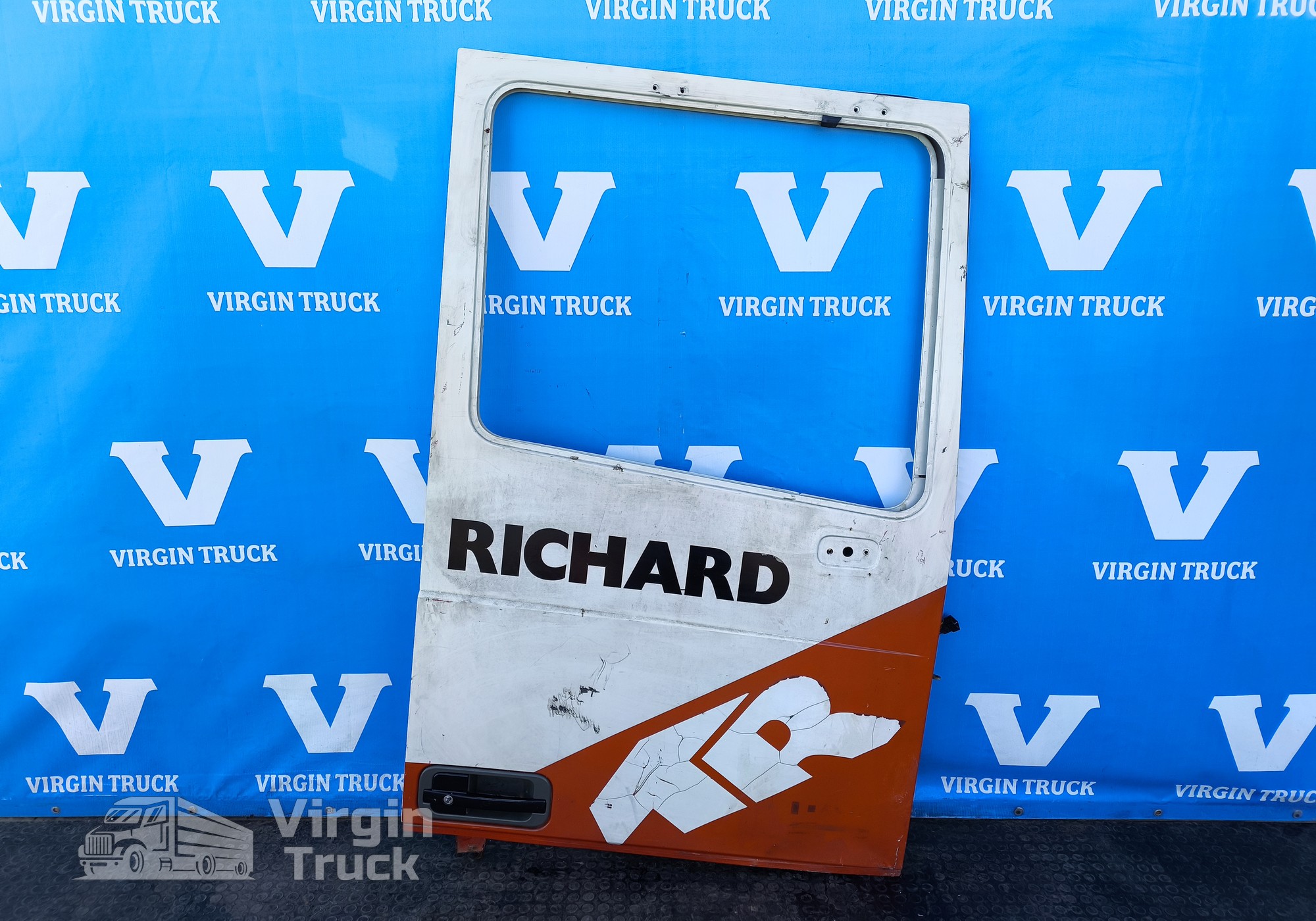 1676219 Дверь передняя правая каркас для Daf XF95