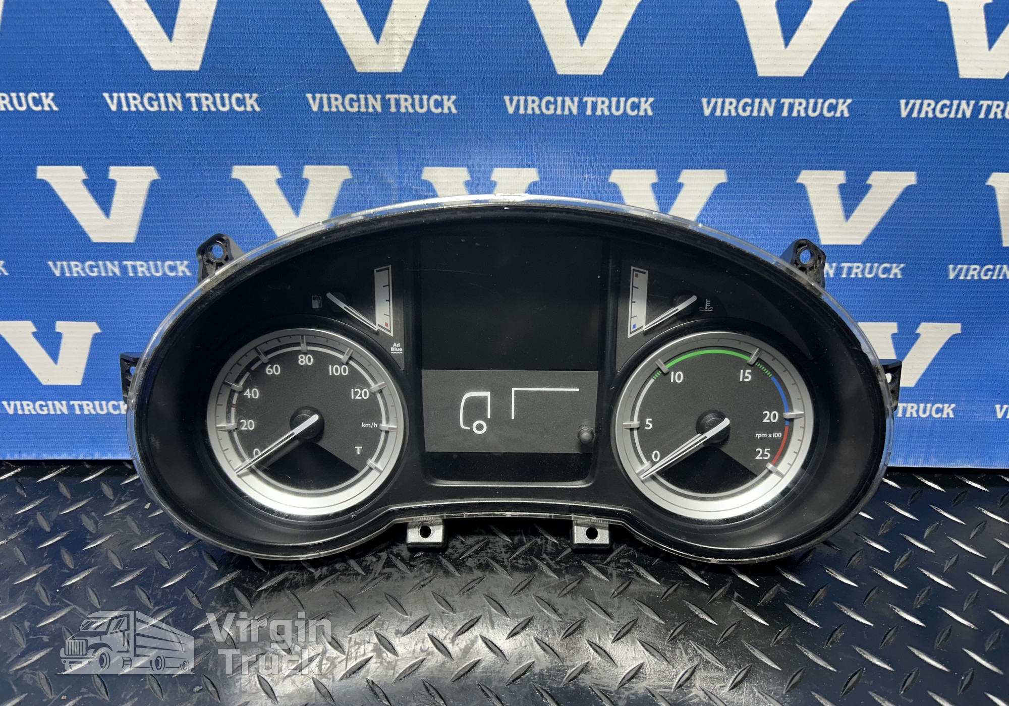 2114867 Панель приборов для Daf XF106 (с 2012)