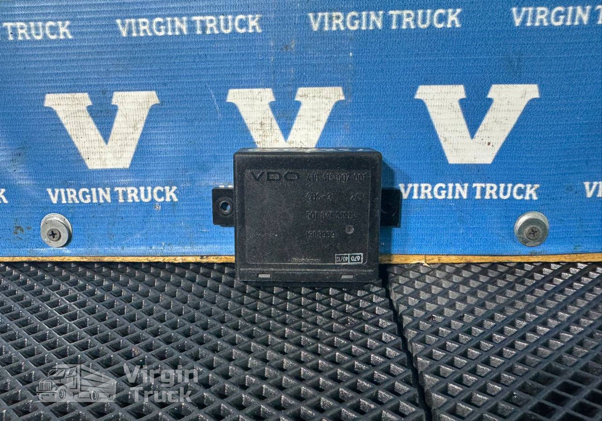 1388969 Блок управления центральным замком