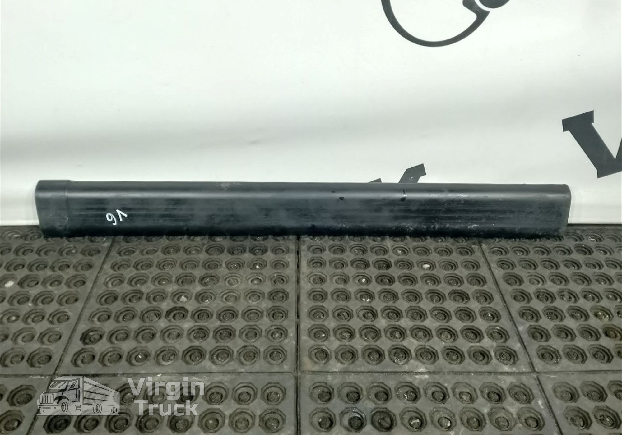 82279905 Воздуховод отопителя для Volvo FH