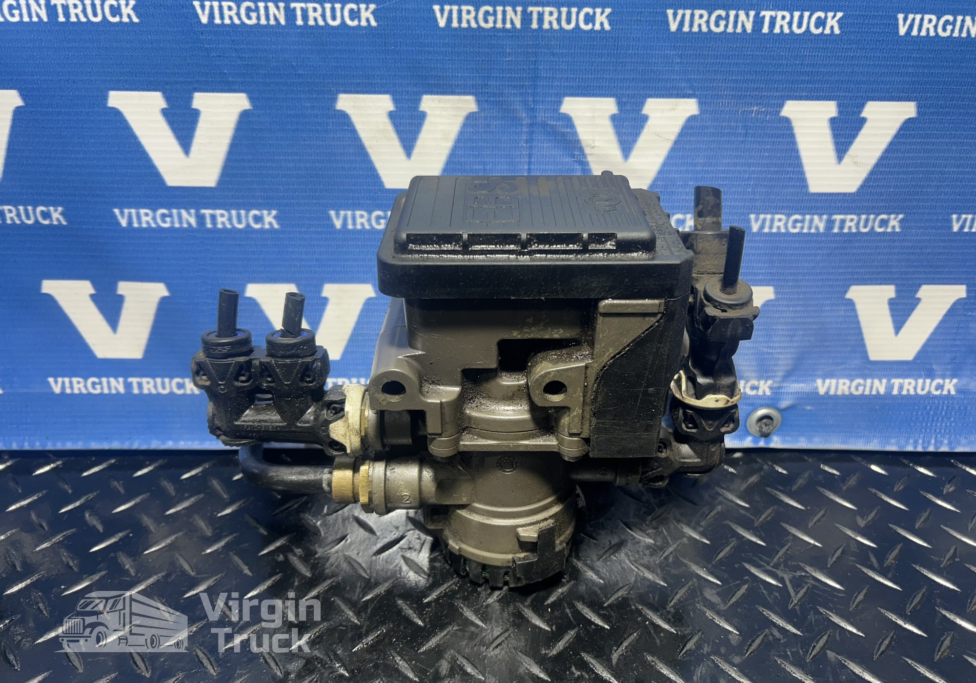 1773676 Кран тормозной